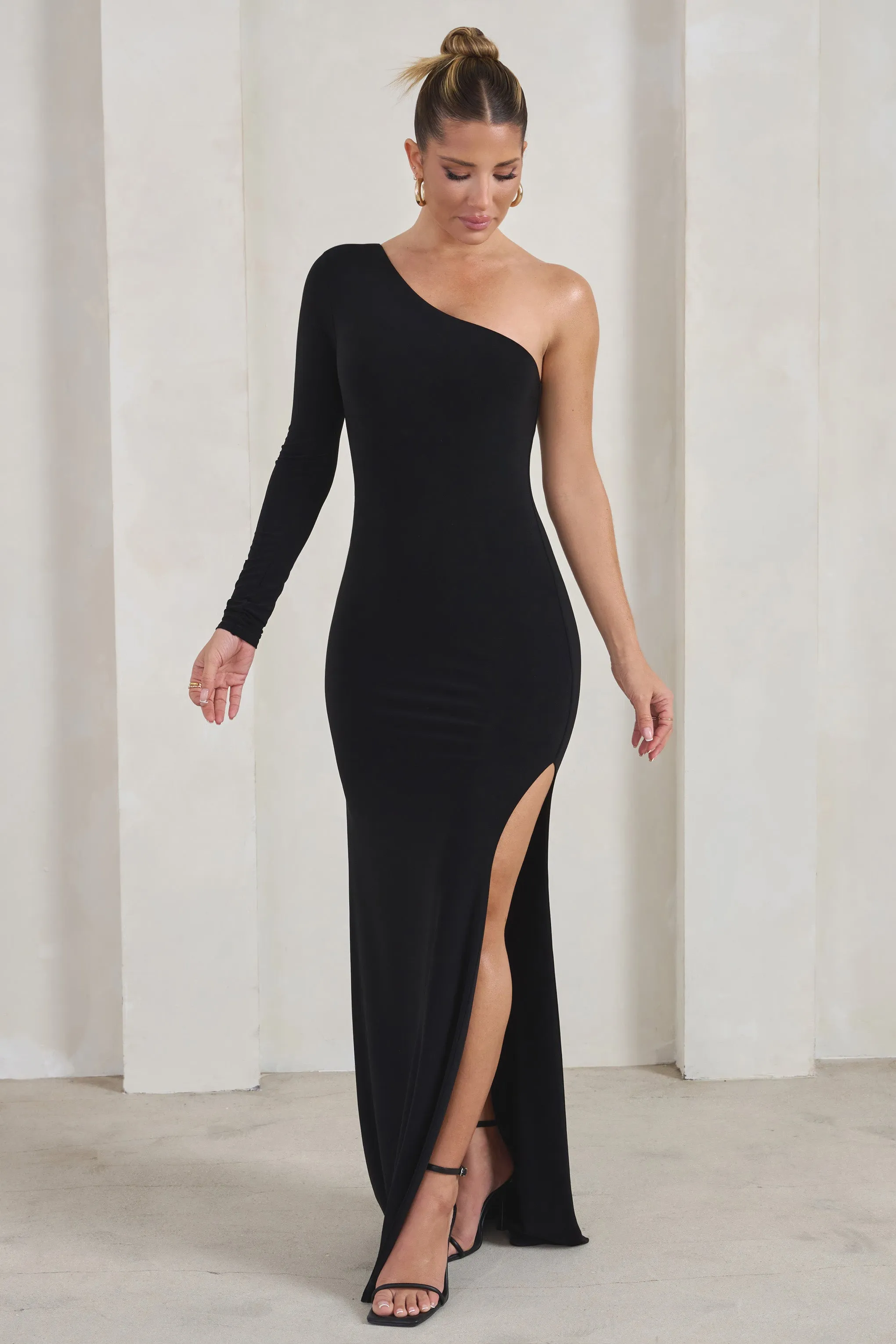 Melanie | Black One Shoulder Split Maxi Dress sold by Club L London product image thumbnail 4
