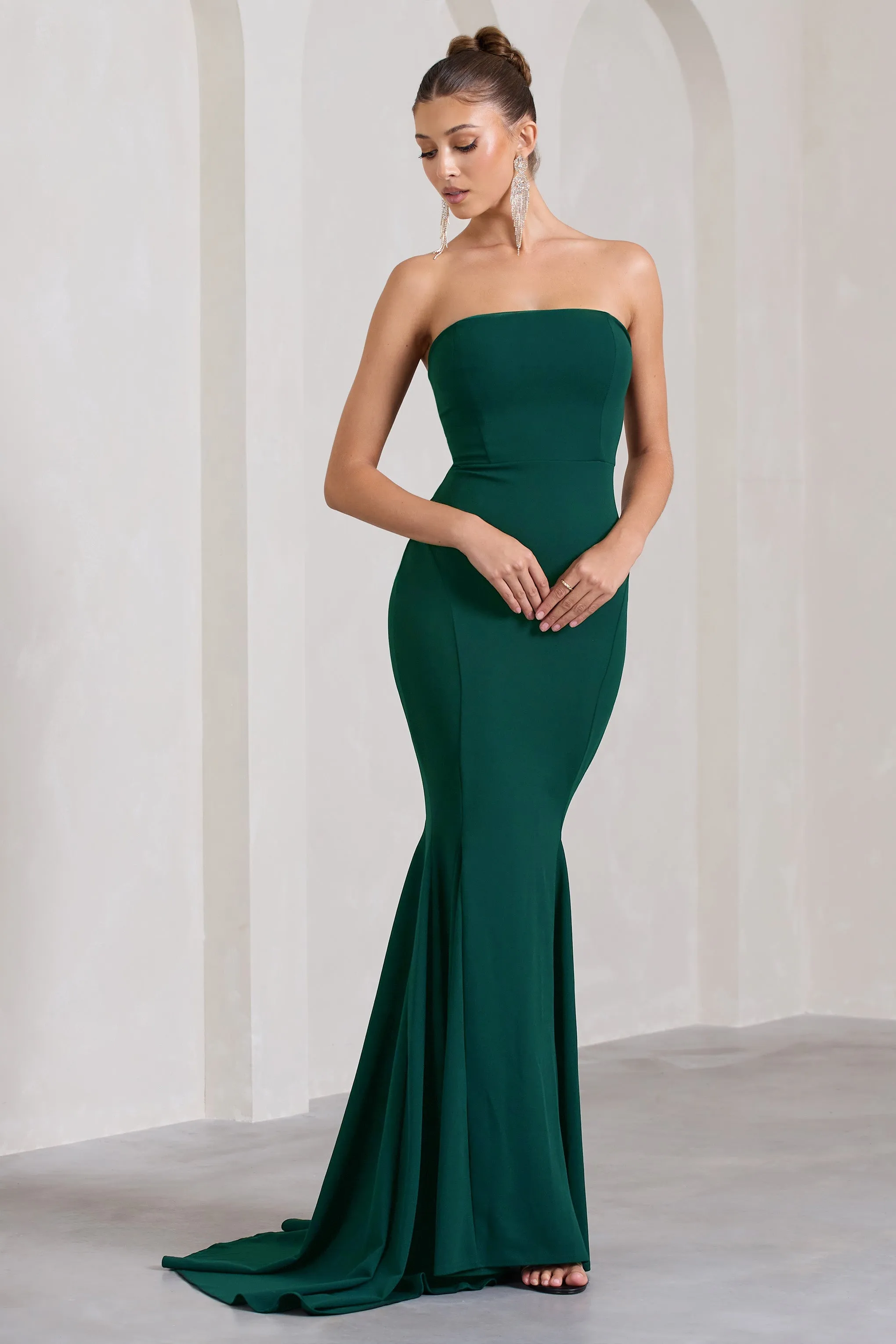 Impress Me | Bottle Green Strapless Bandeau Fishtail Maxi Dress sold by Club L London product image thumbnail 4