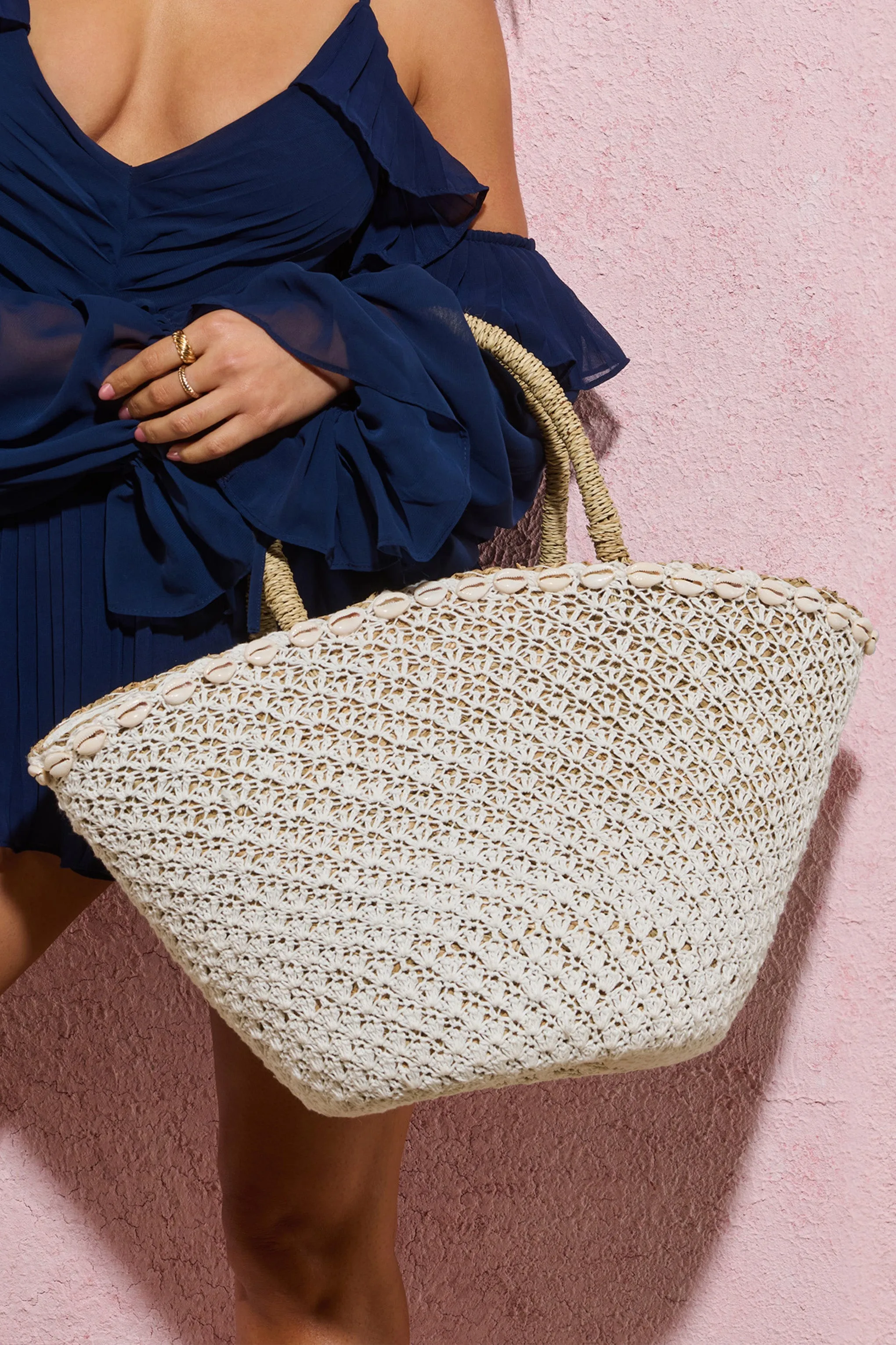 Anguilla | White Crochet Bucket Tote Bag With Shells sold by Club L London product image thumbnail 3