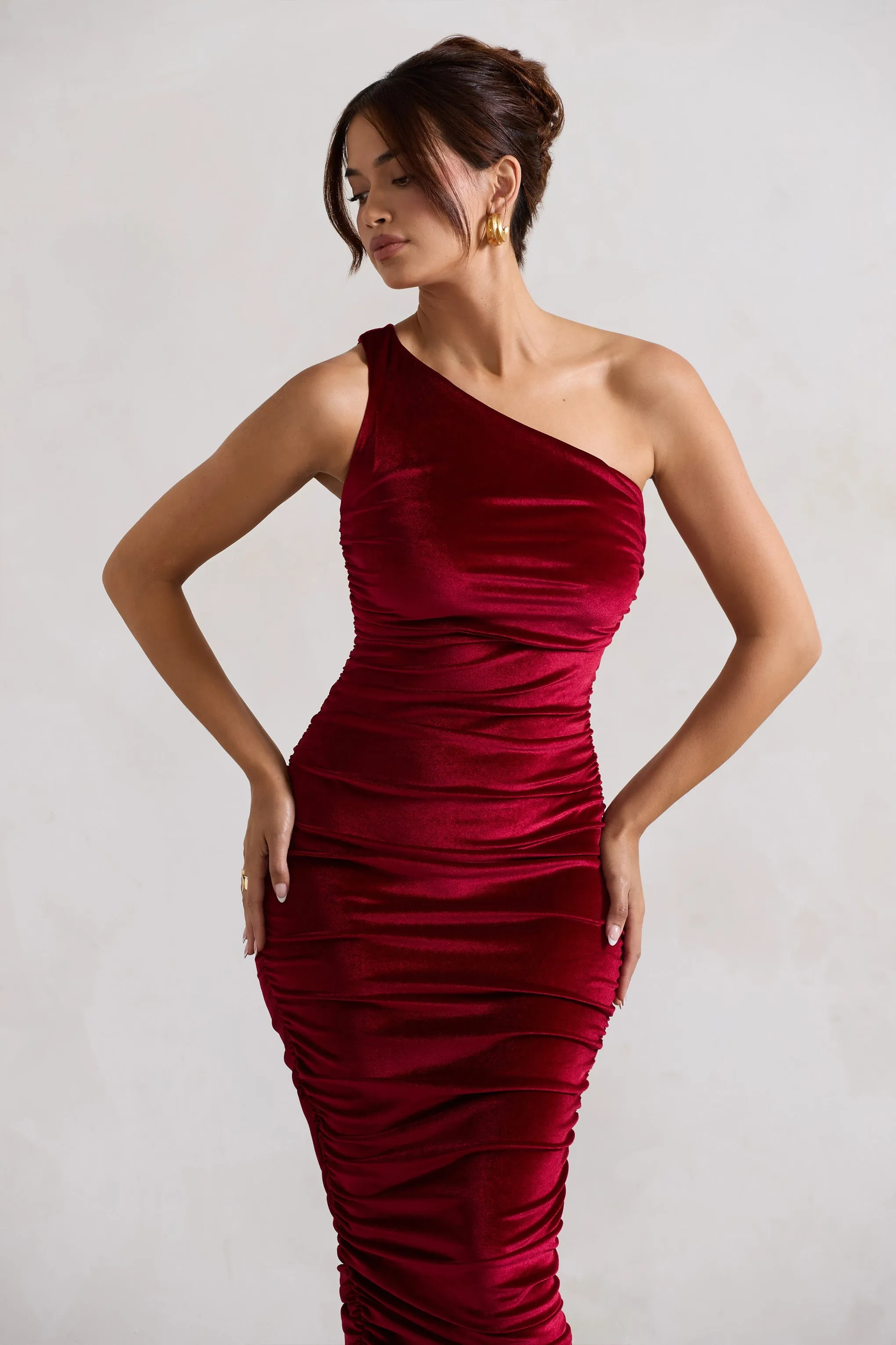Back For More | Berry One Shoulder Ruched Midi Dress sold by Club L London product image thumbnail 2