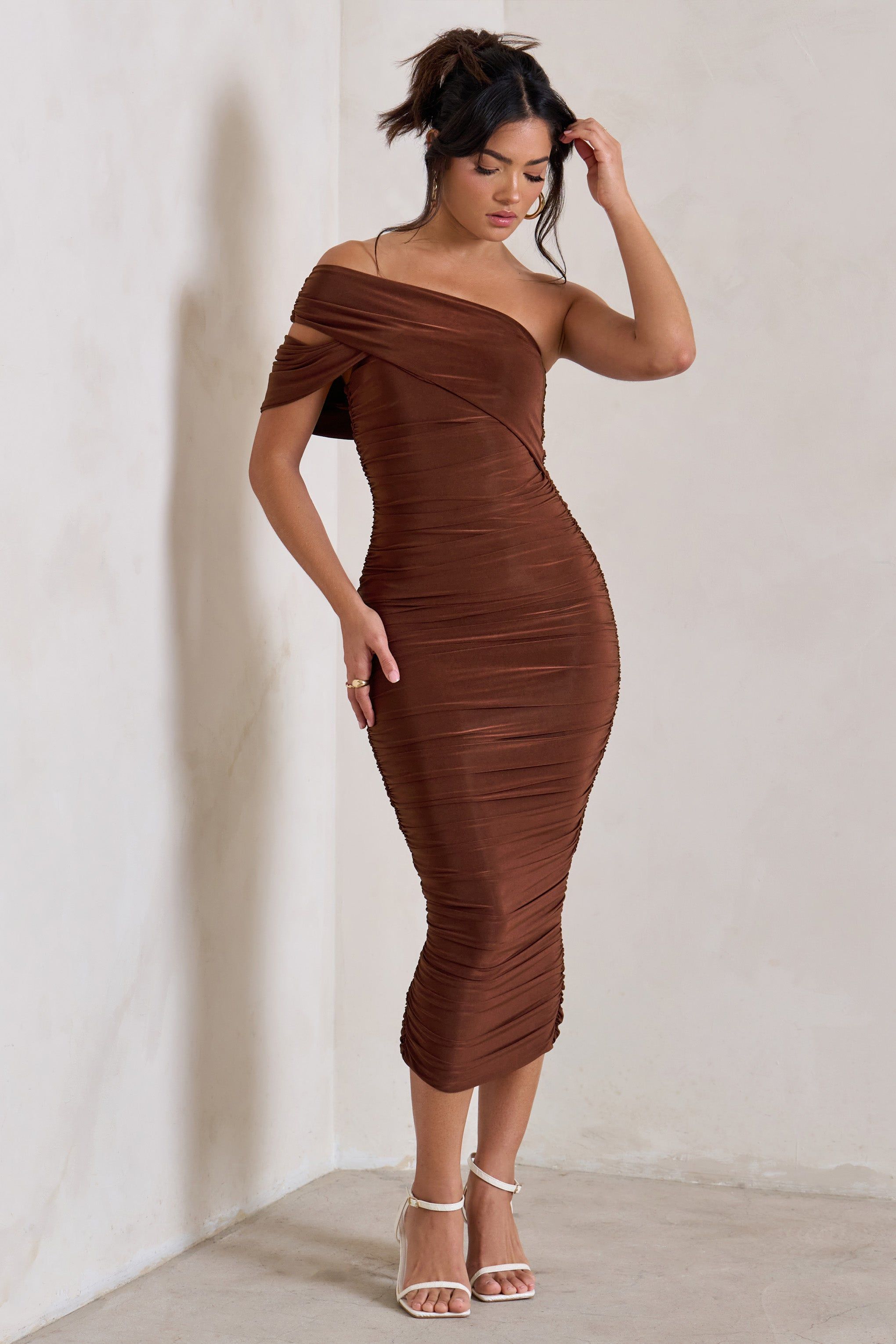 Cici | Brown Asymmetric One Shoulder Ruched Midi Dress sold by Club L London product image thumbnail 6