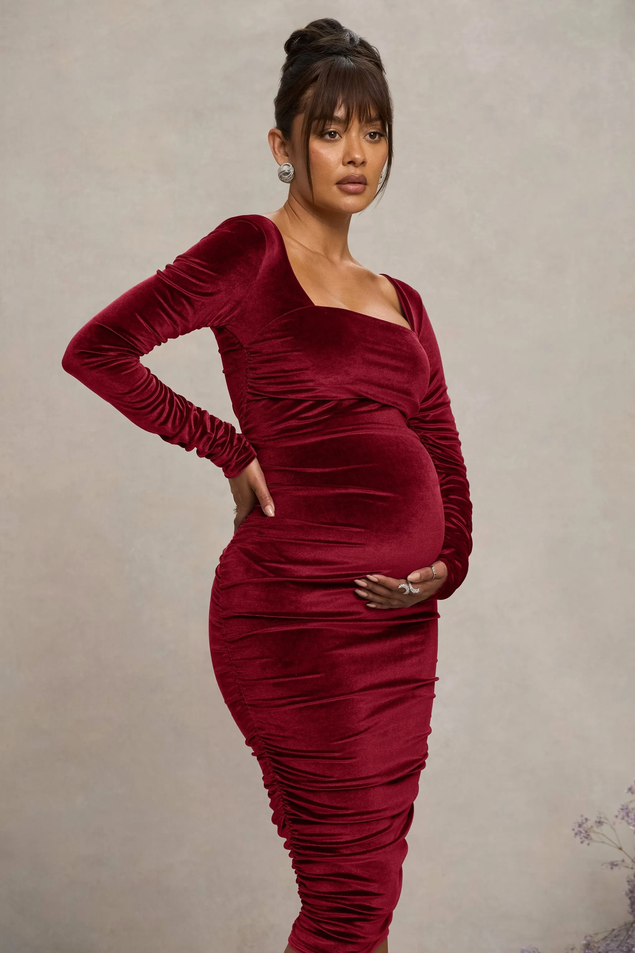 New Life | Berry Velvet Maternity Square Neck Ruched Midi Dress sold by Club L London product image thumbnail 3