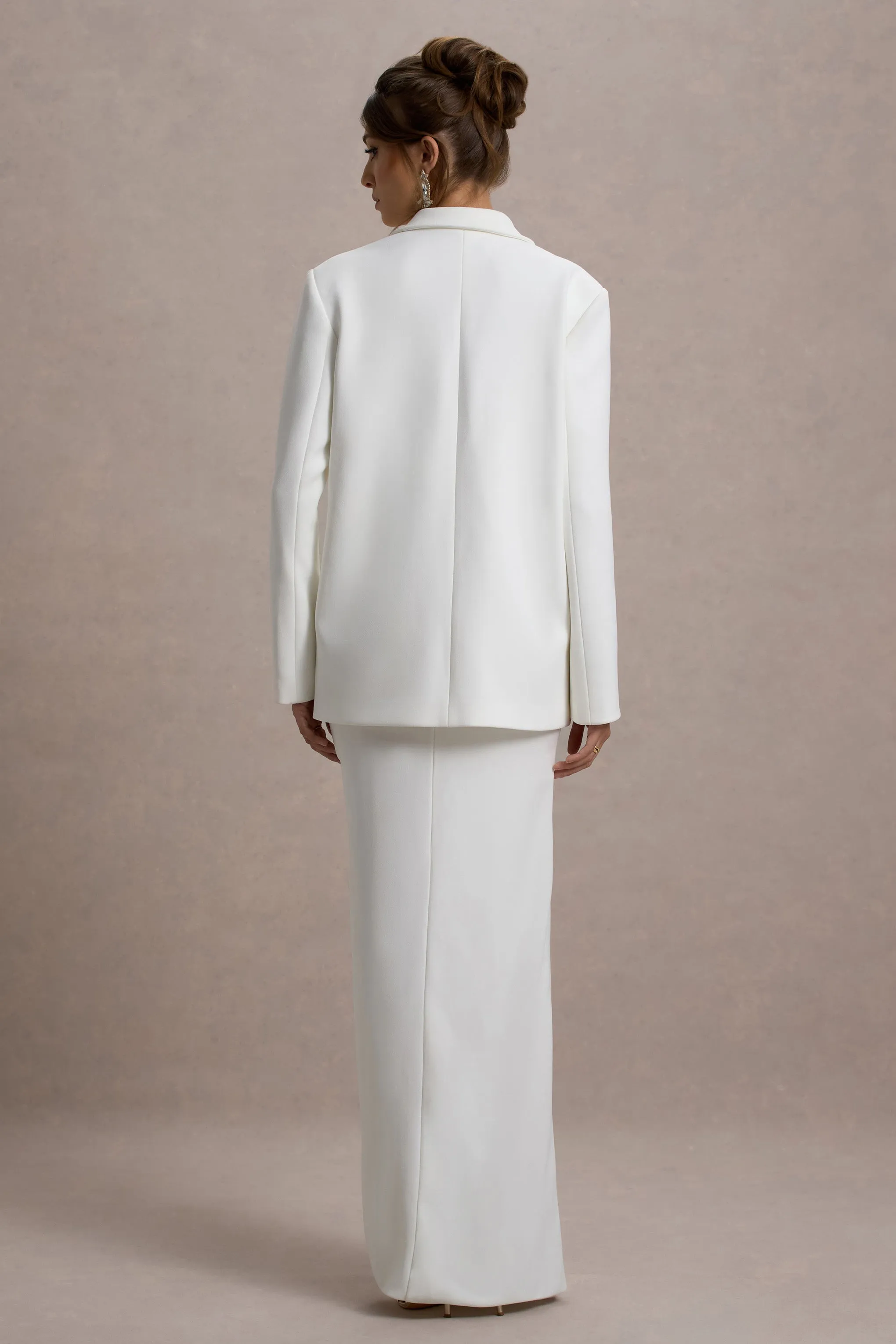 Urban | White Plunge-Neck Boxy Oversized Blazer sold by Club L London product image thumbnail 2