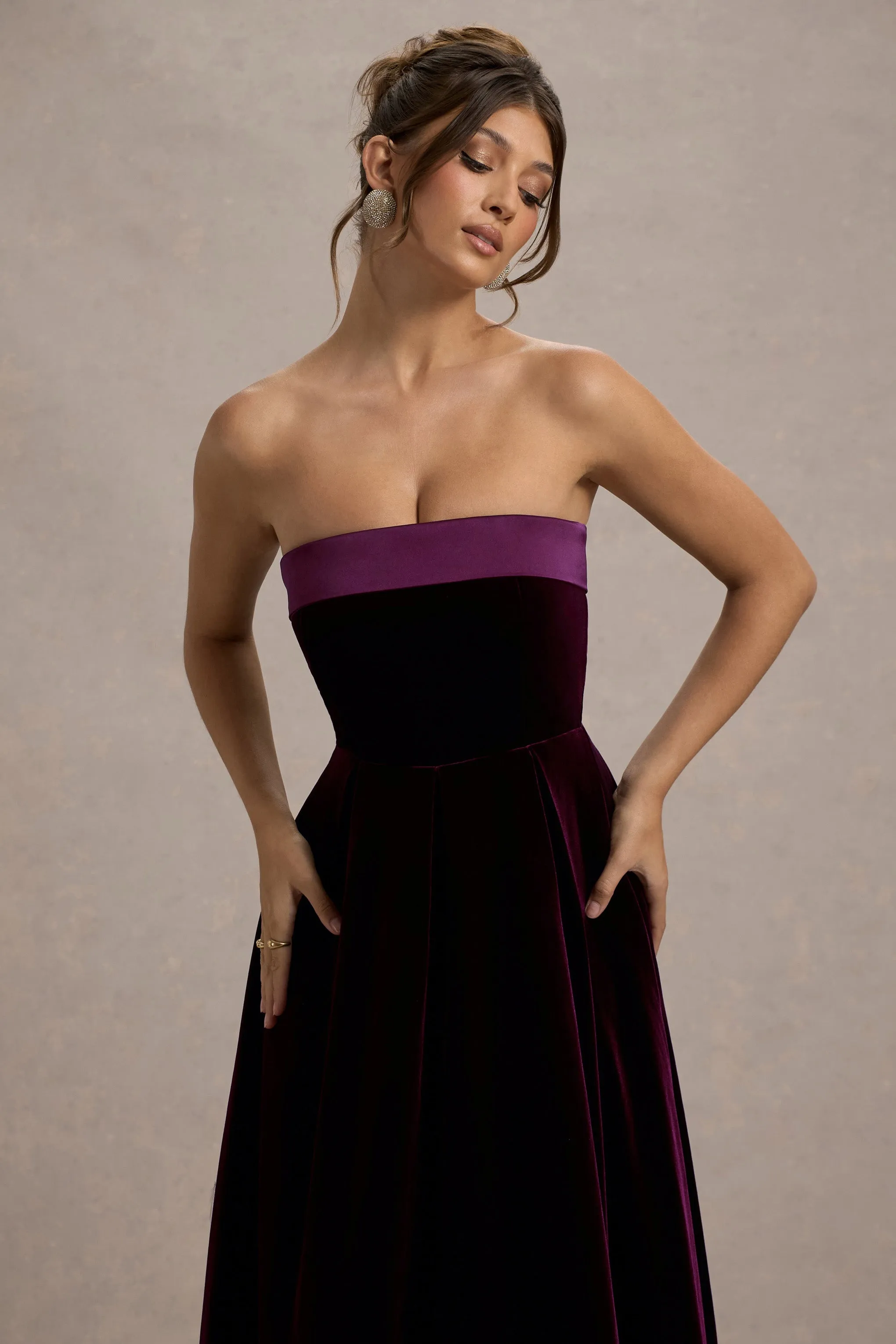 Delray | Port Velvet Bandeau Midi Dress sold by Club L London product image thumbnail 3