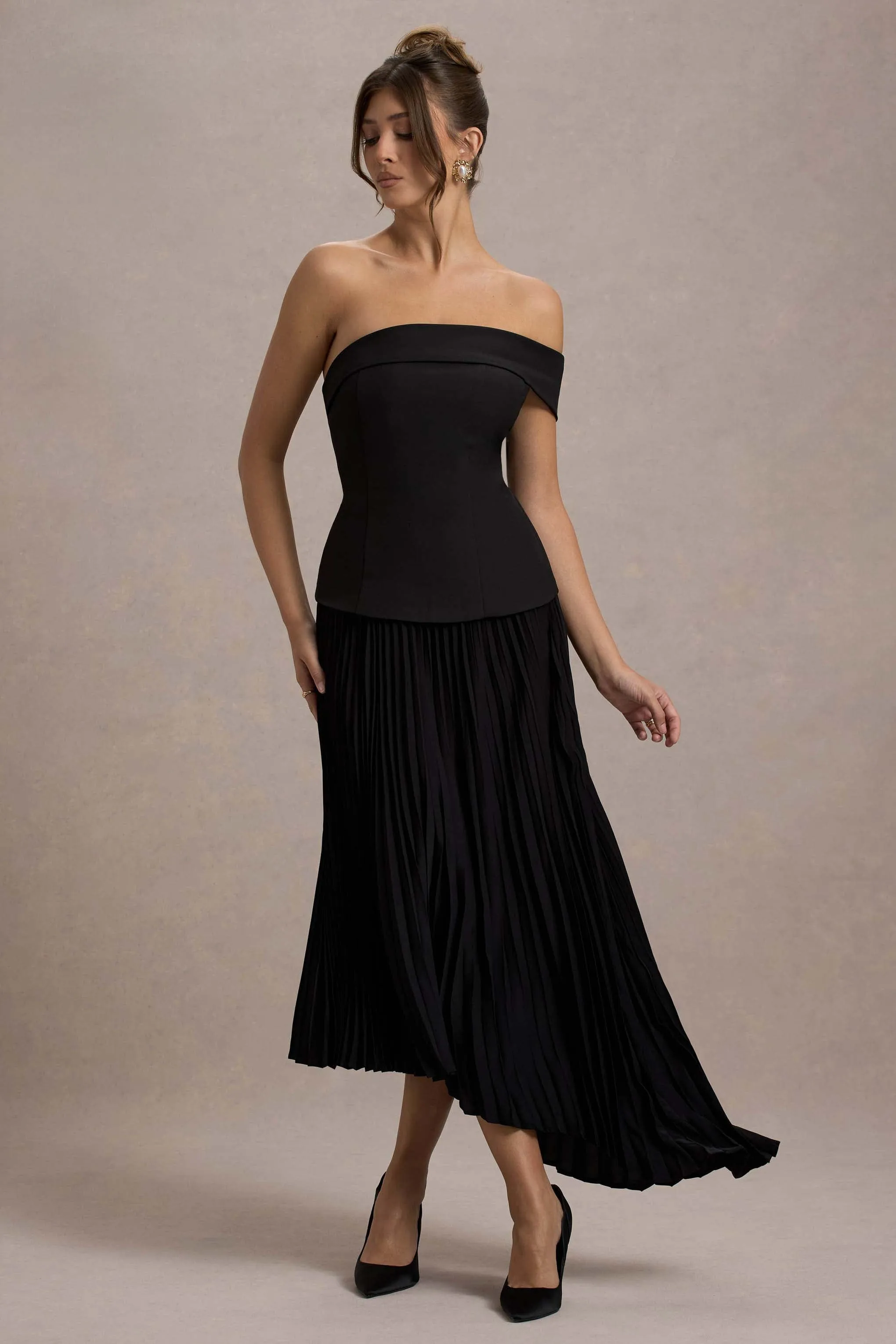 Pauline | Black Bardot Tailored Maxi Dress With Plisse Skirt sold by Club L London product image thumbnail 5