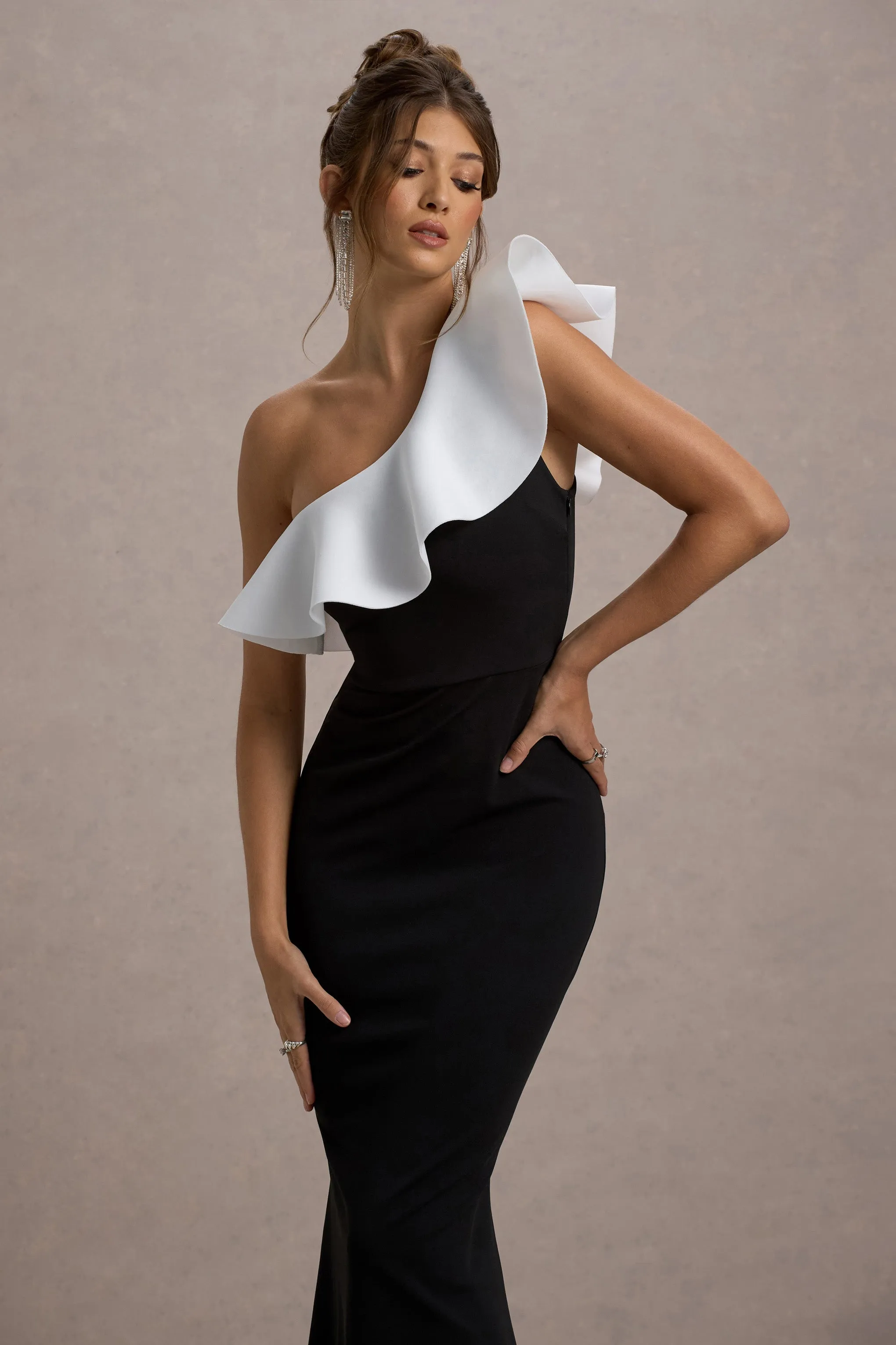 Berkley | Black & White Ruffled One-Shoulder Maxi Dress sold by Club L London product image thumbnail 3