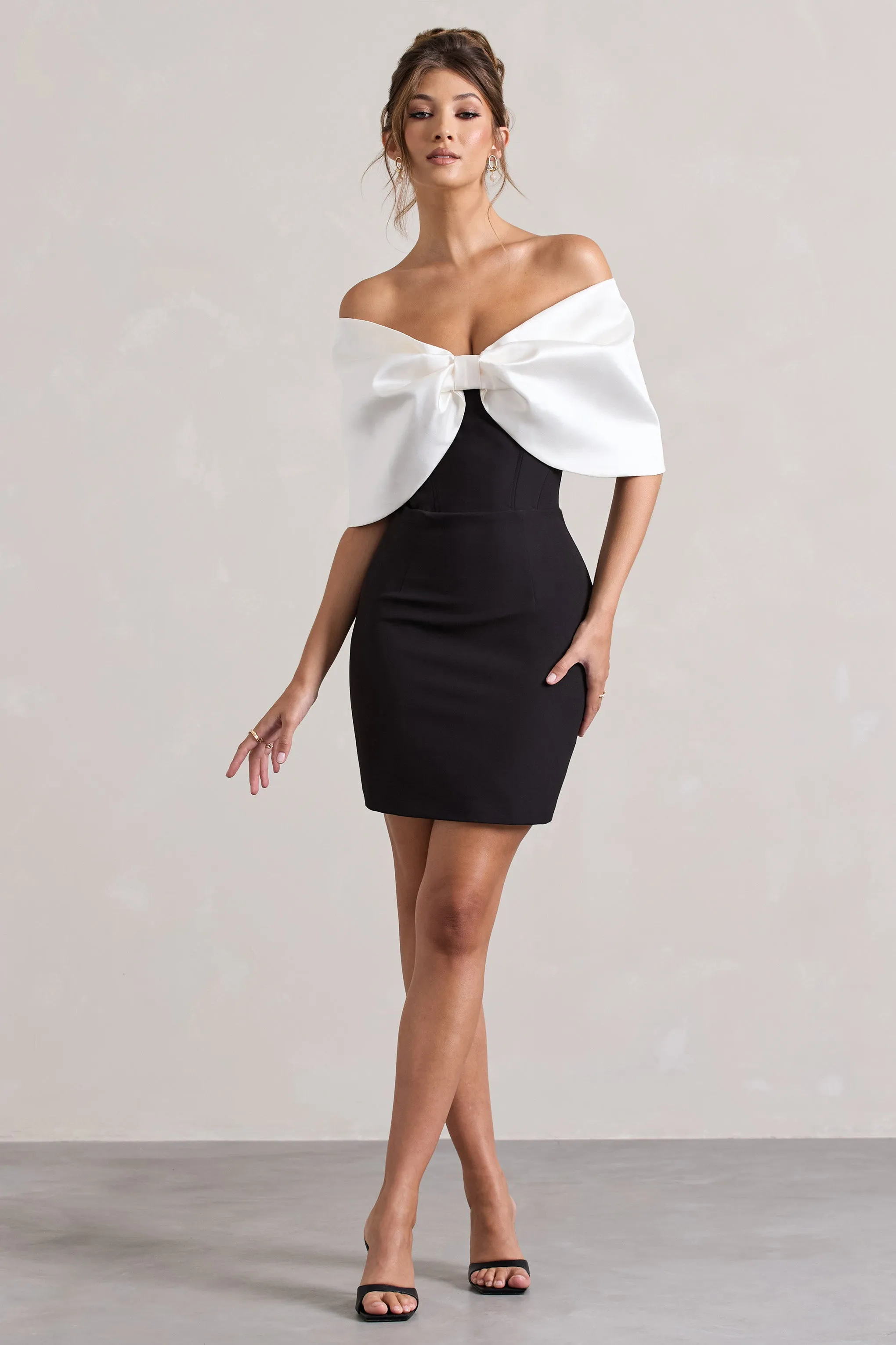 Dewdrop | Black & White Mini Dress With Oversized Bow sold by Club L London product image thumbnail 4