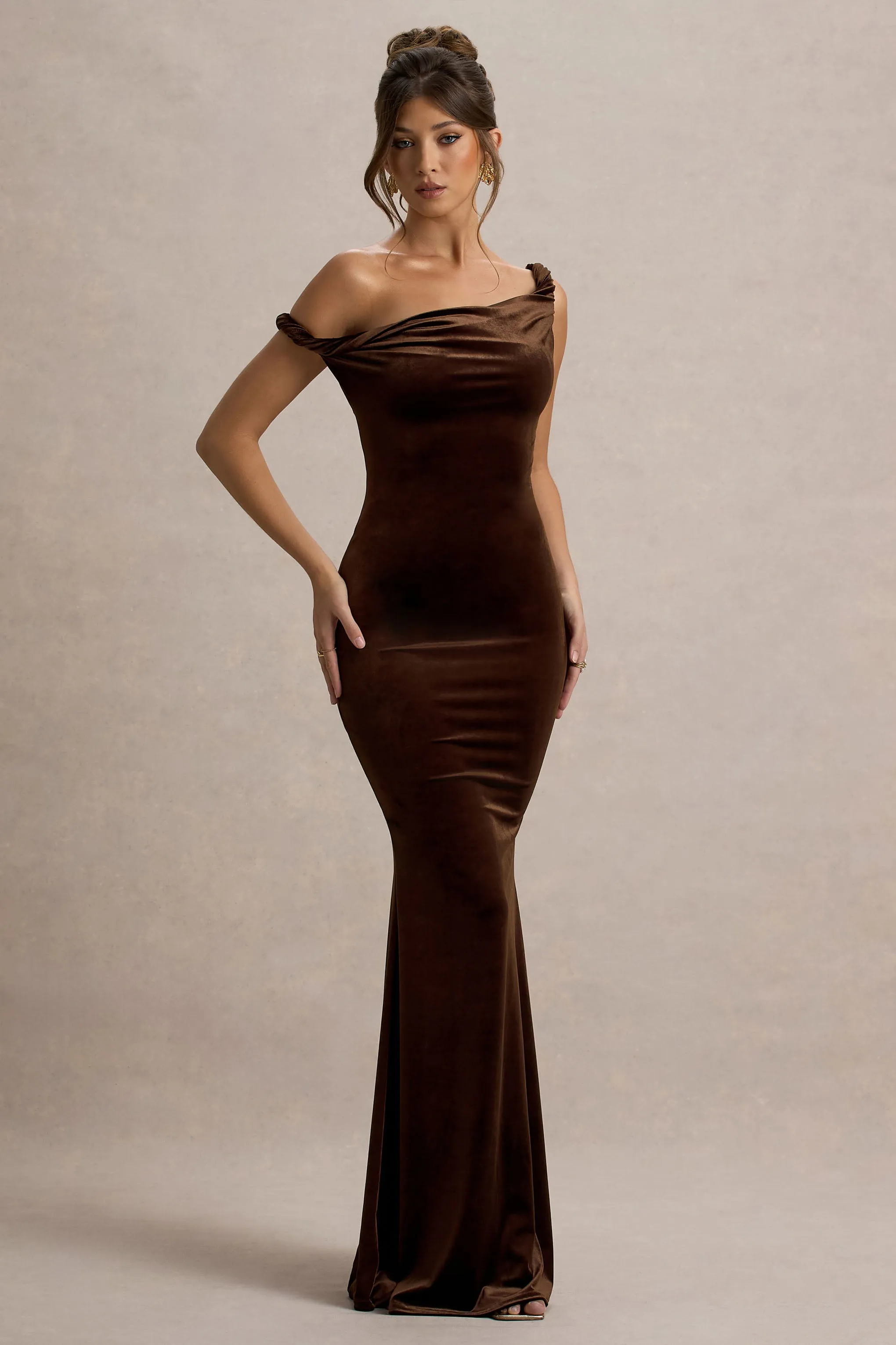 Neeka | Brown Velvet Twisted Asymmetric Maxi Dress sold by Club L London product image thumbnail 4