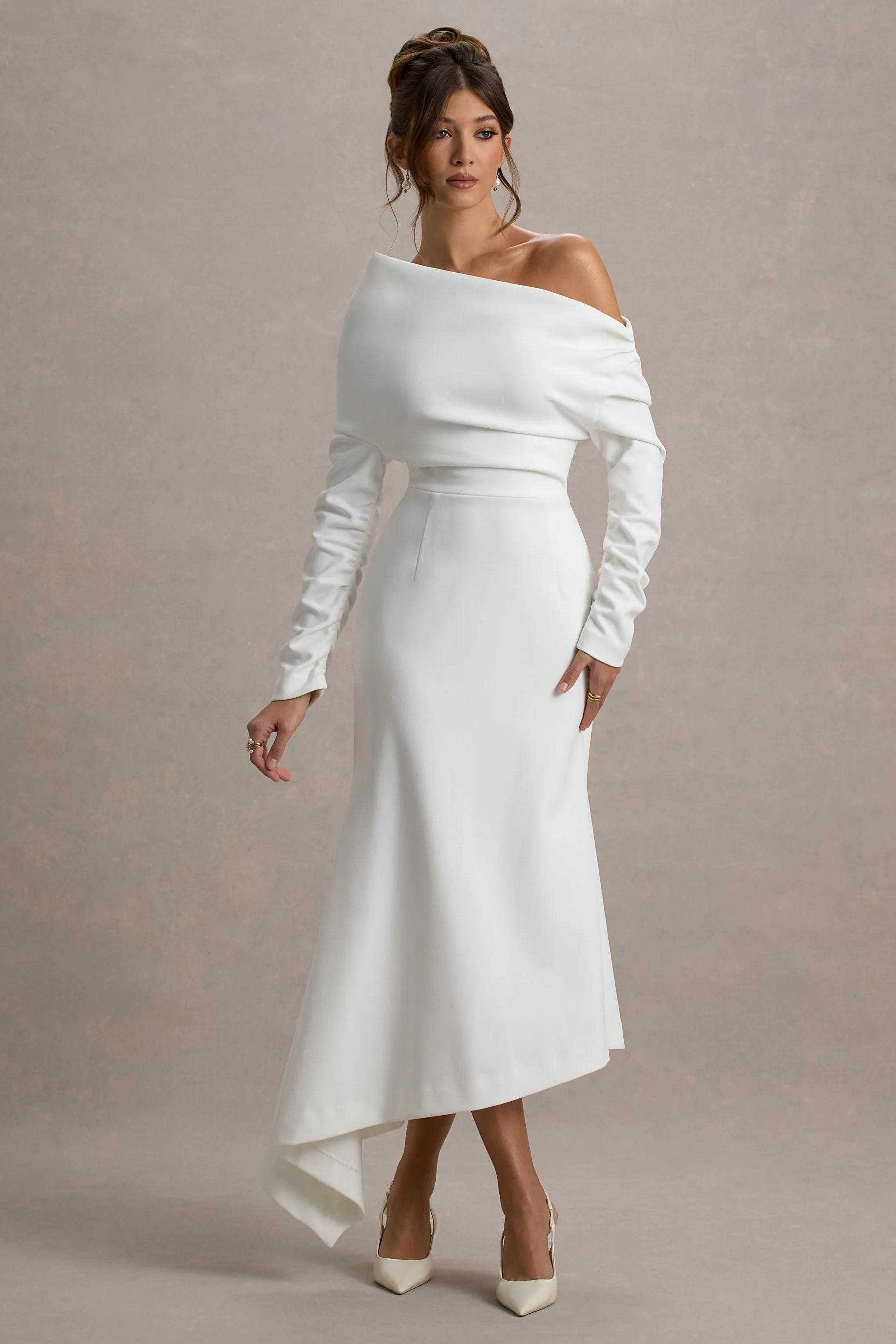 Lou | White One-Shoulder Asymmetric Maxi Dress sold by Club L London product image thumbnail 4
