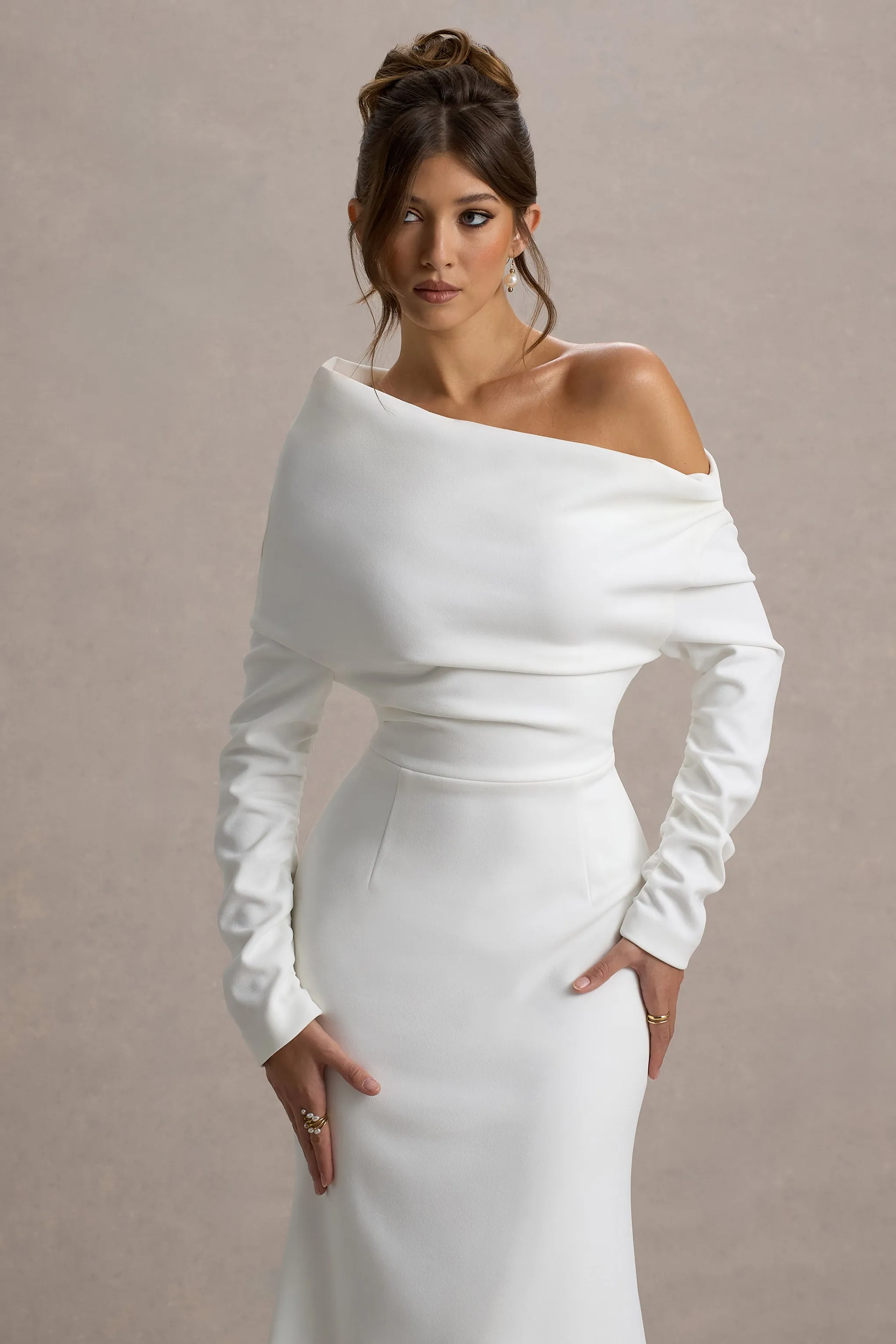 Lou | White One-Shoulder Asymmetric Maxi Dress sold by Club L London product image thumbnail 3
