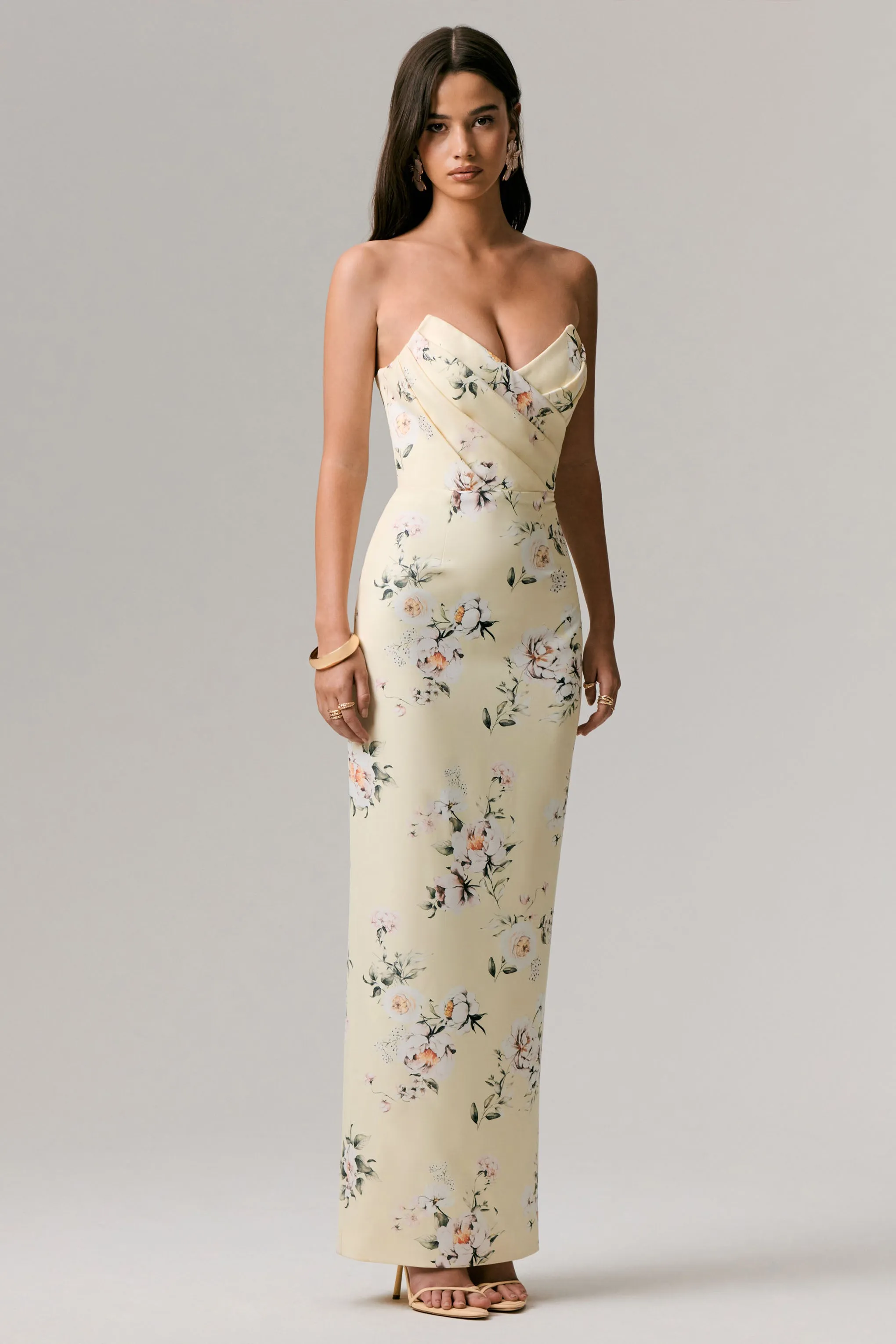 Fierce | Lemon Print Asymmetric Ruched Maxi Dress sold by Club L London product image thumbnail 5