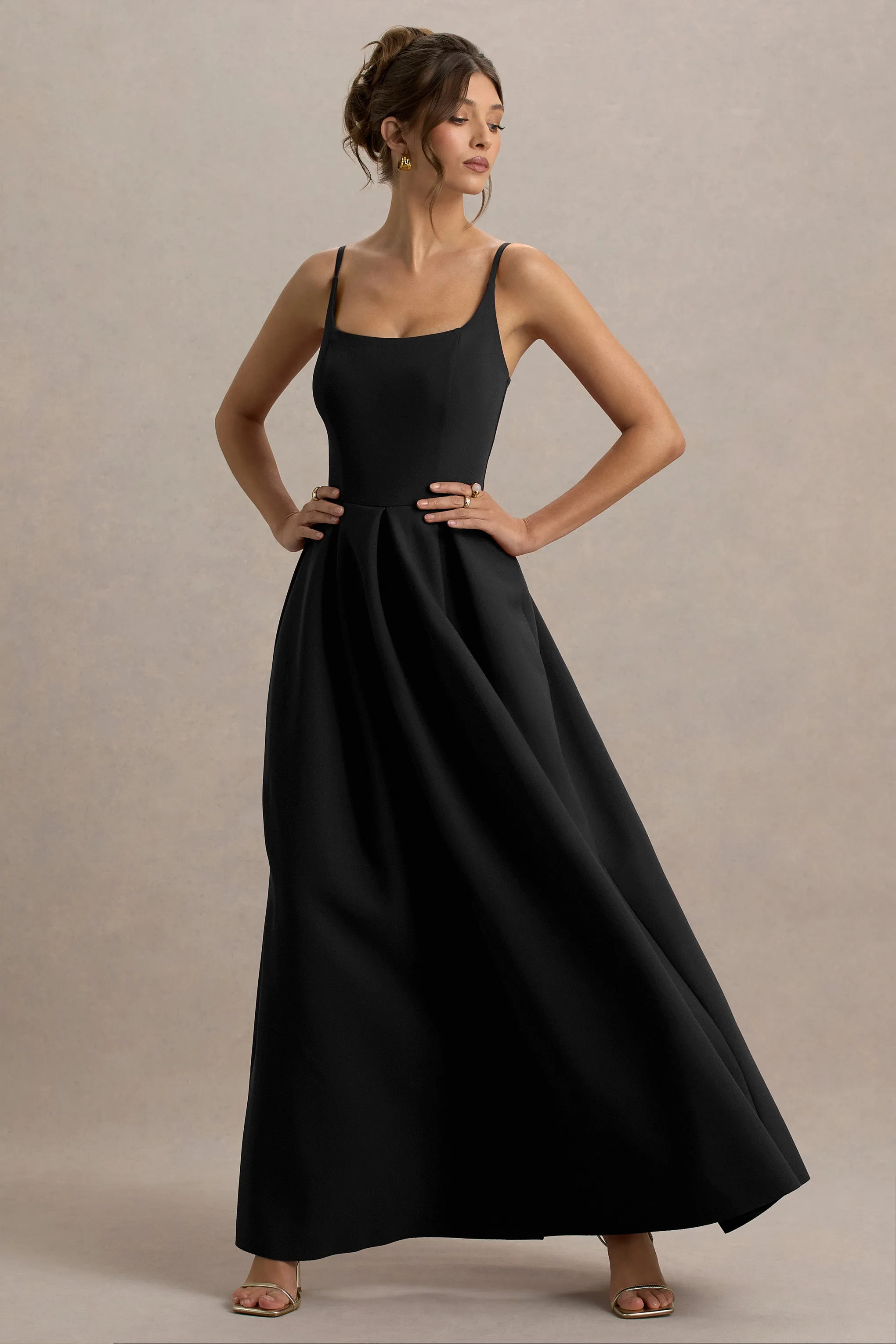 Bambina | Black Scoop-Neck Pleated Maxi Dress sold by Club L London product image thumbnail 3