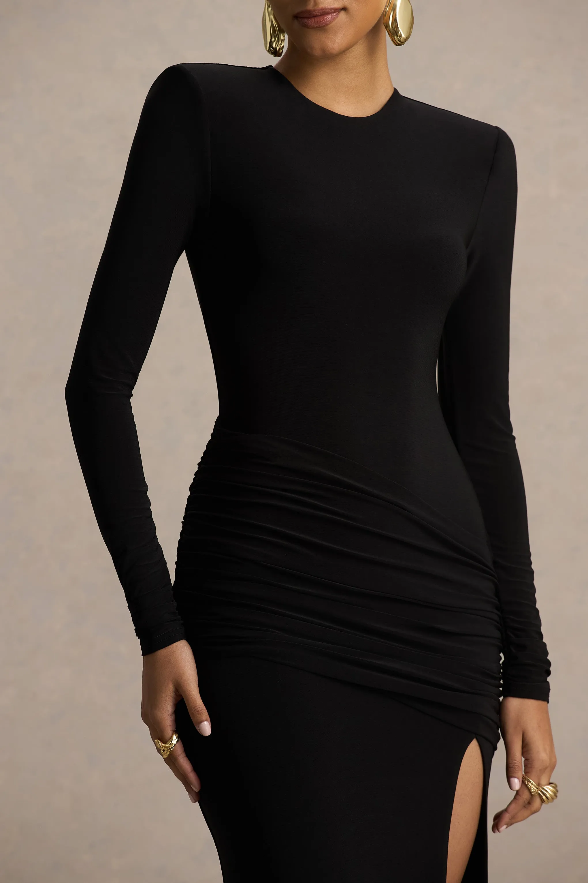 Liora | Black Crew-Neck Maxi Dress With Front-High Split sold by Club L London product image thumbnail 4