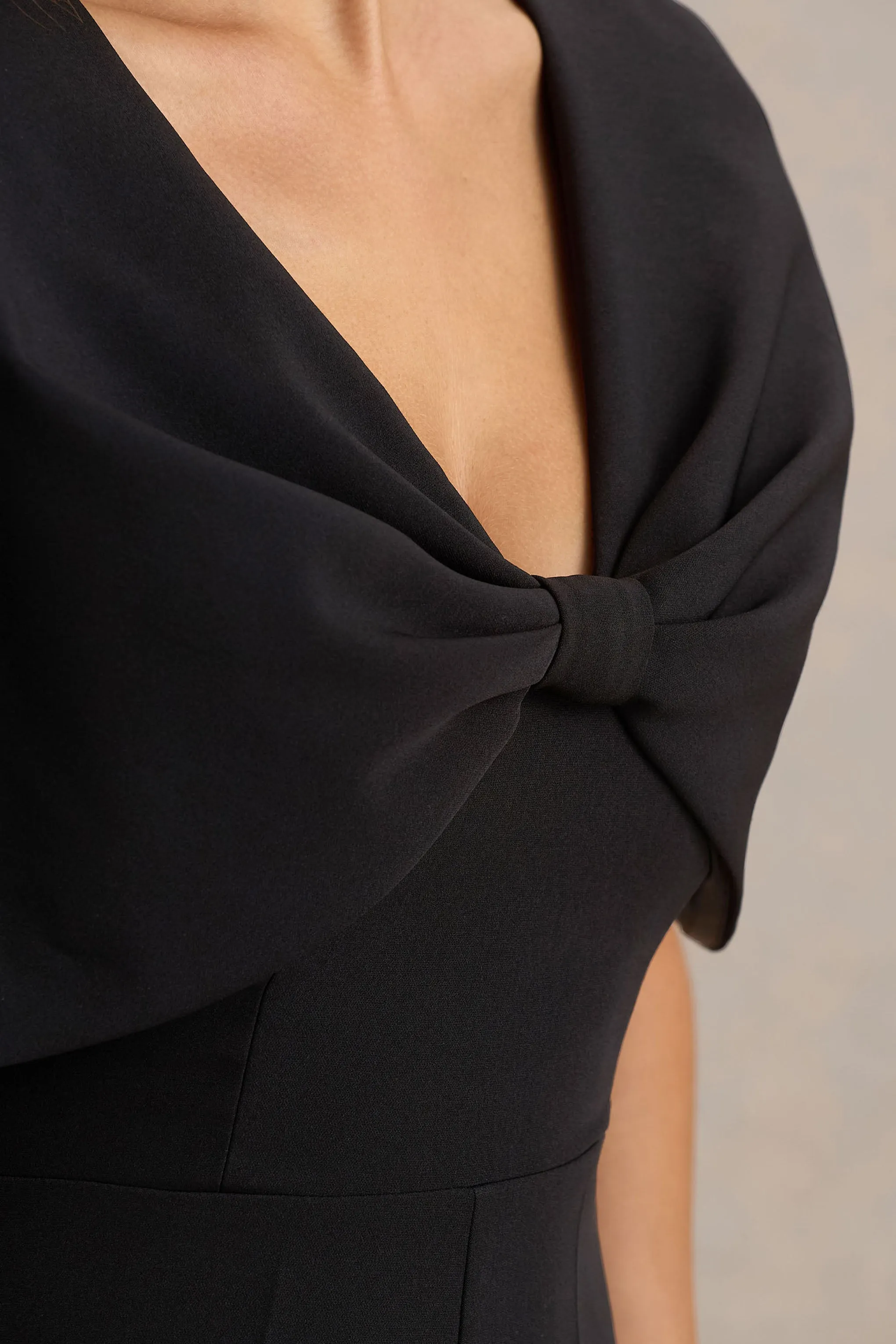 Vivid | Black Plunge-Neck Jumpsuit With Bow-Detail sold by Club L London product image thumbnail 3