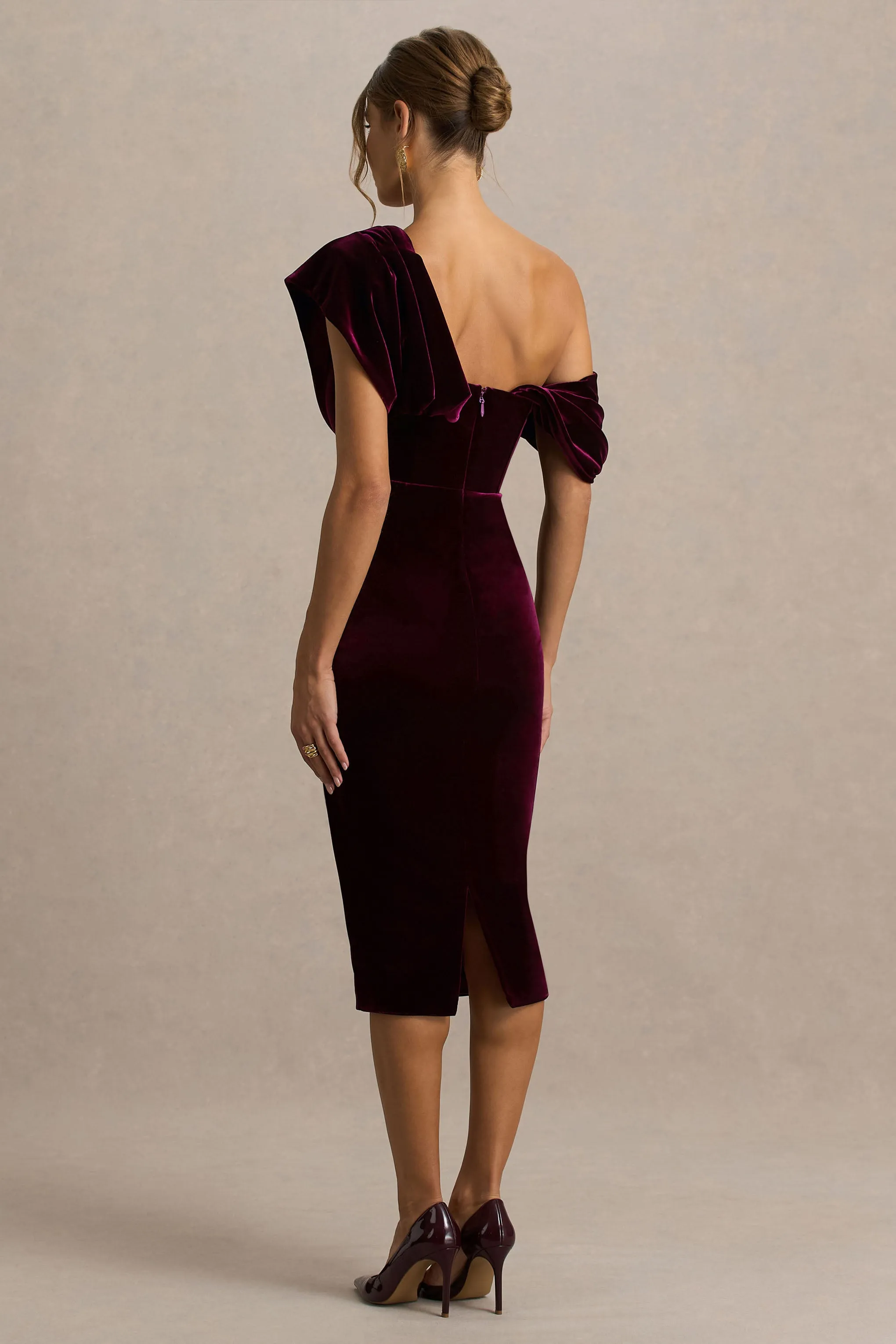 High End | Burgundy Velvet Asymmetric-Neck Midi Dress With Draped Detailing sold by Club L London product image thumbnail 2