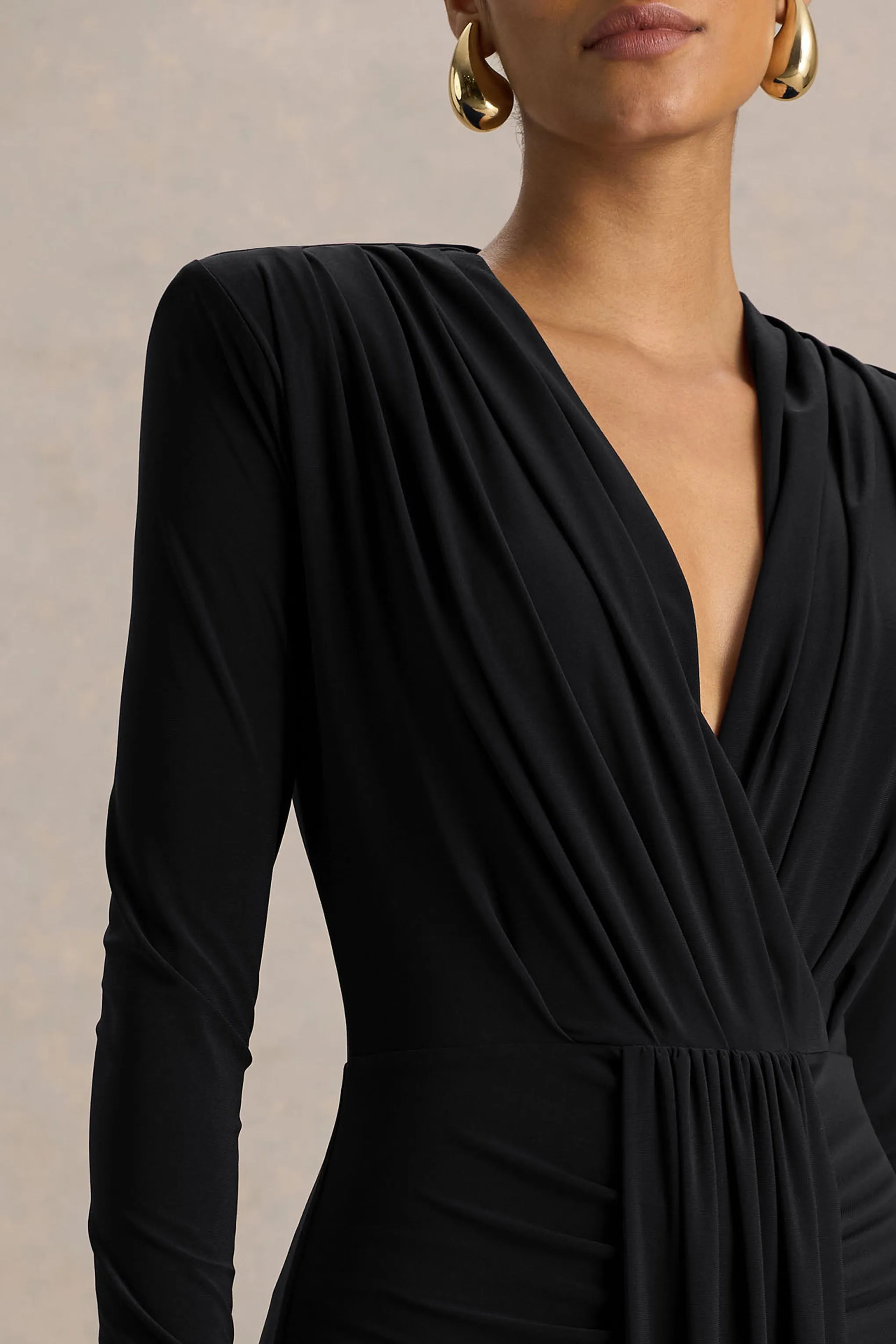 Flashy | Black Plunge-Neck Maxi Dress With Ruched Detailing sold by Club L London product image thumbnail 3