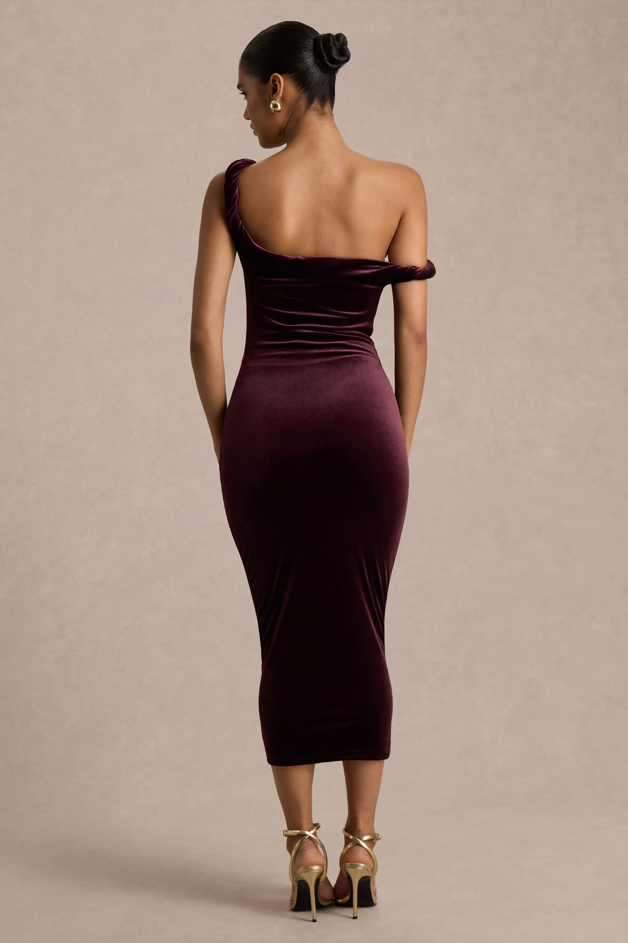 Carella | Burgundy Velvet Twisted Asymmetric Midi Dress sold by Club L London product image thumbnail 2