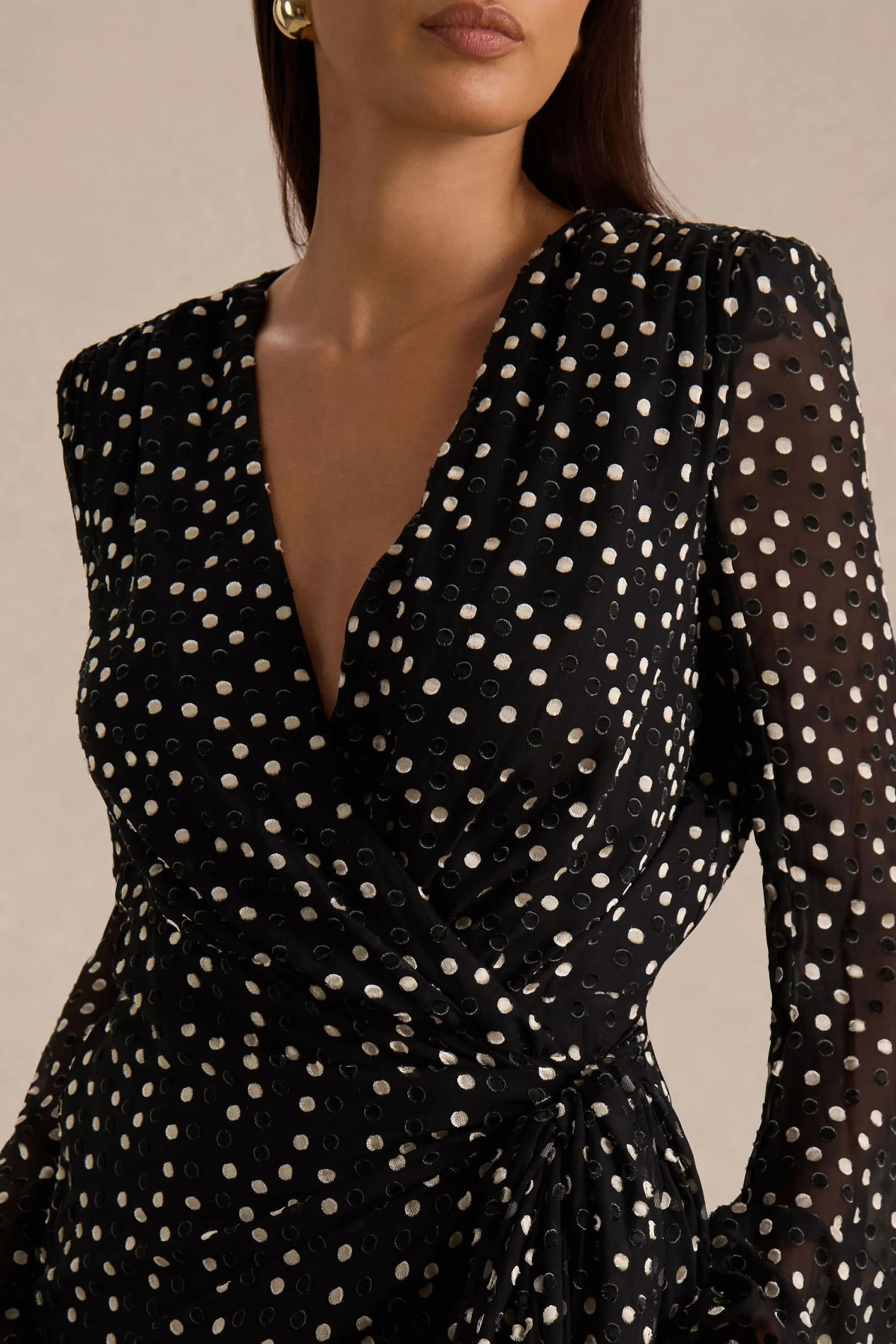 Mela | Black And White Polka Dot Plunge-Neck Mini Dress With Bell-Sleeves And Sash Detail sold by Club L London product image thumbnail 4