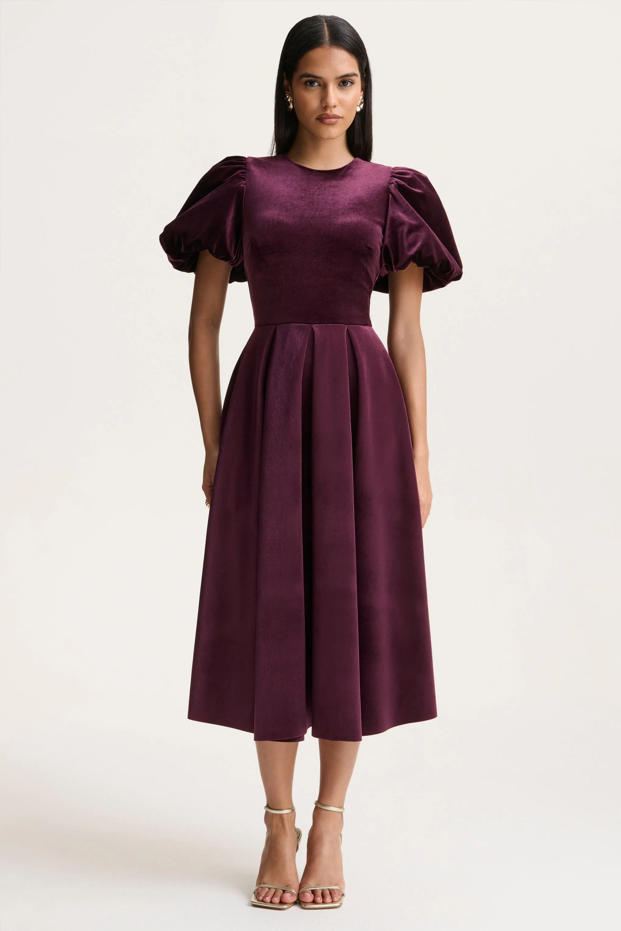 Seraphic | Burgundy Velvet Puff-Sleeve Midi Dress sold by Club L London product image thumbnail 4