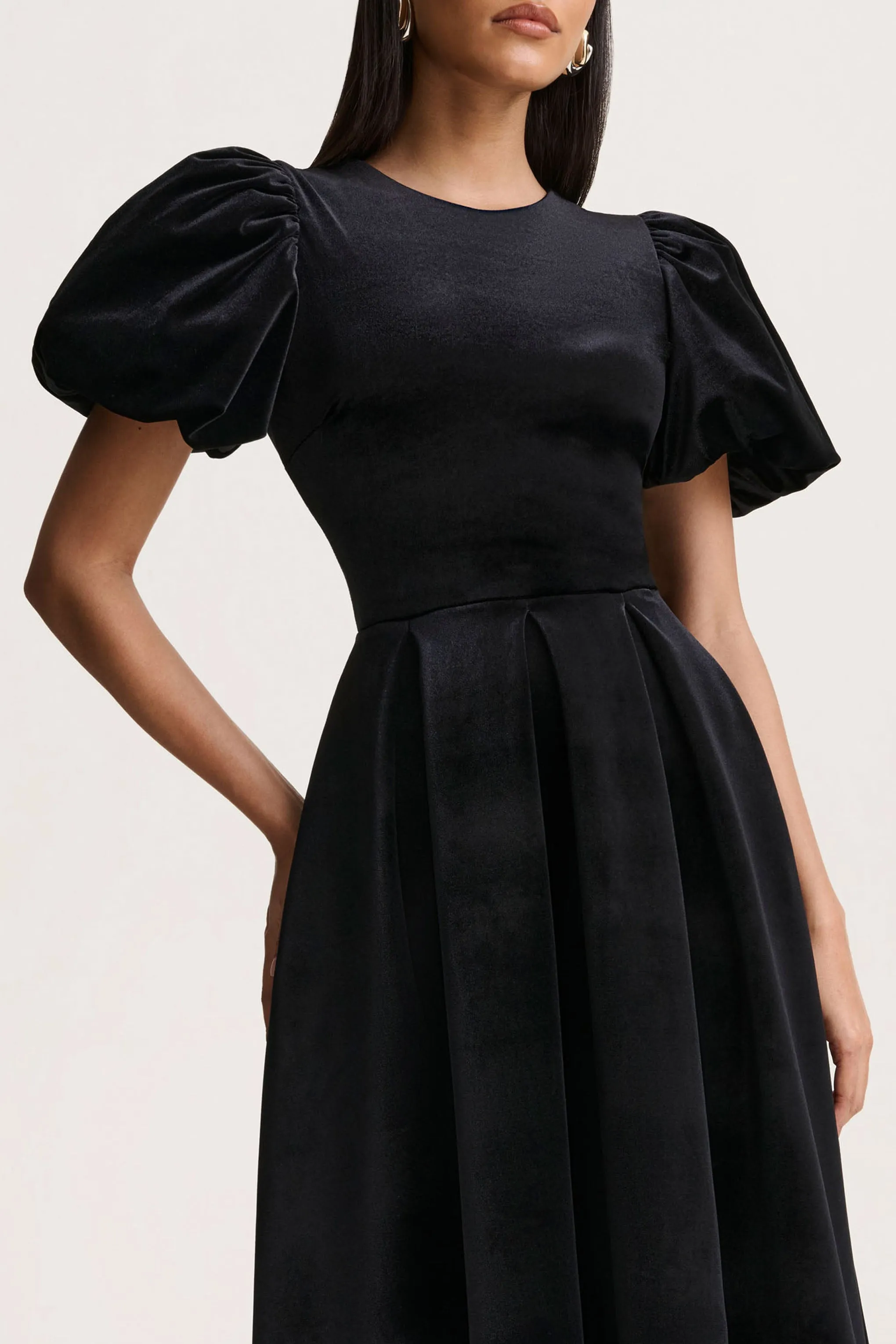 Seraphic | Black Velvet Puff-Sleeve Midi Dress sold by Club L London product image thumbnail 3
