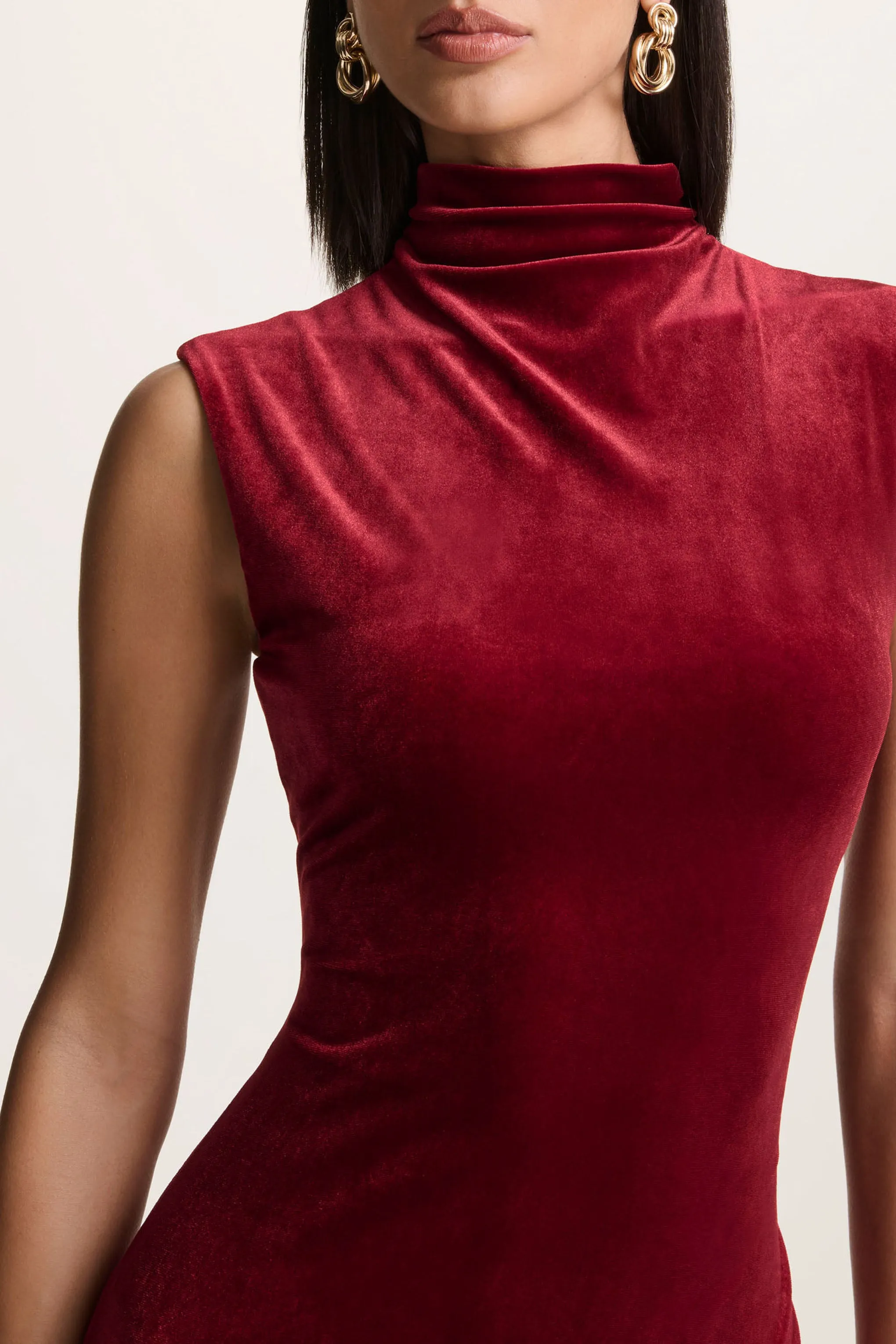 Nivina | Red Velvet High-Neck Midi Dress With Cap-Sleeves sold by Club L London product image thumbnail 3