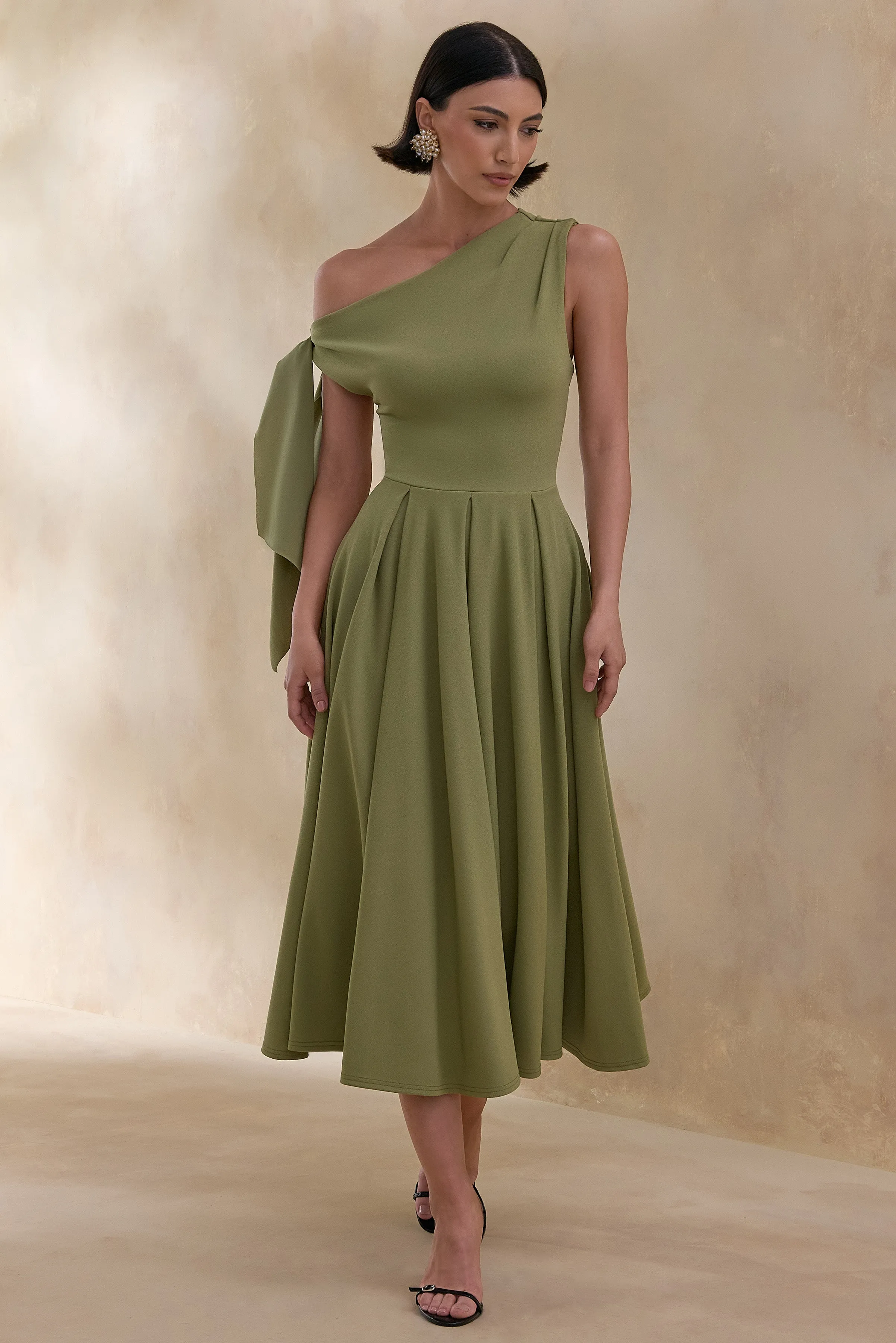 Daring | Olive Asymmetric-Neck Midi Dress With Knot-Detail sold by Club L London product image thumbnail 5
