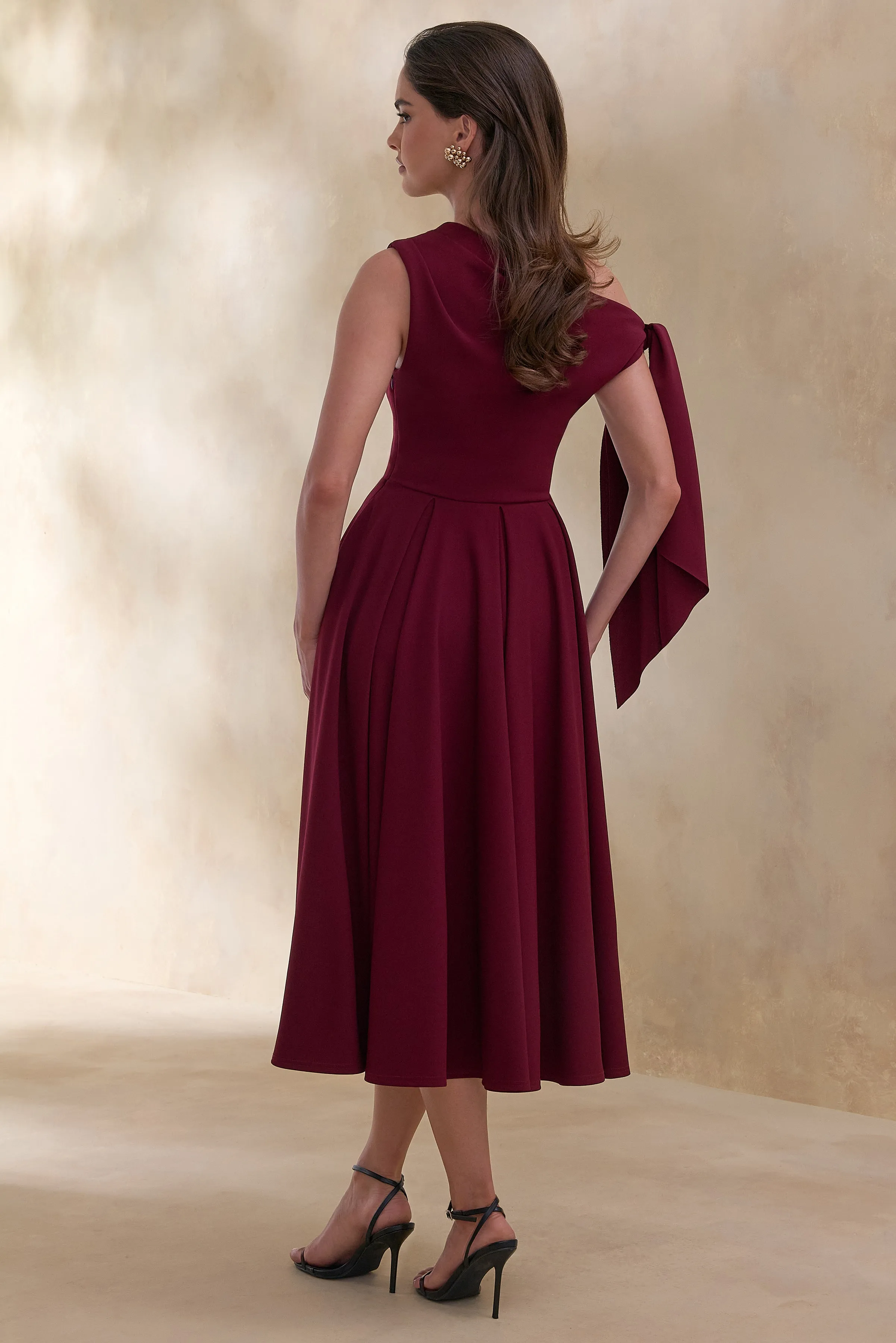 Daring | Burgundy Asymmetric-Neck Midi Dress With Knot-Detail sold by Club L London product image thumbnail 2