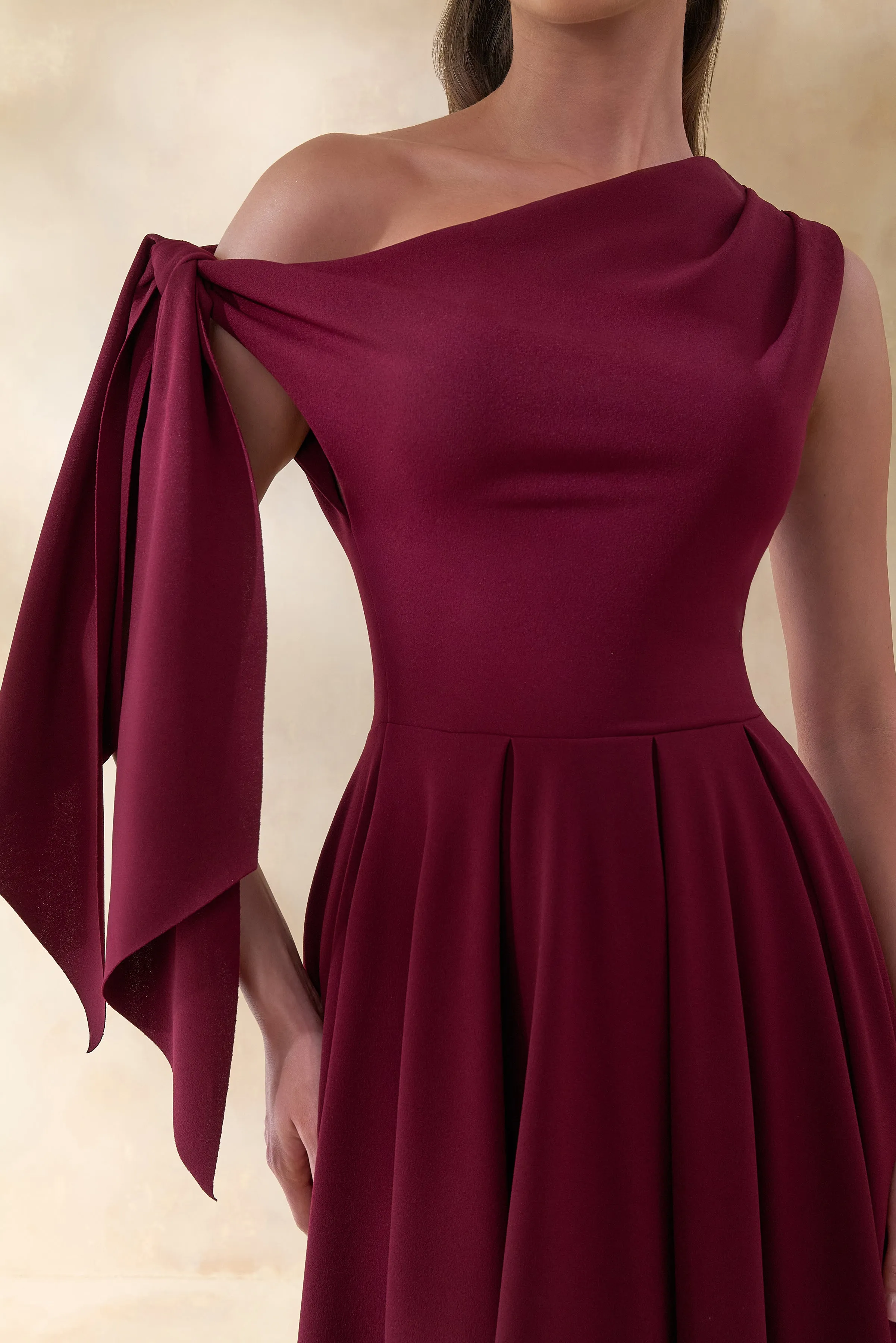 Daring | Burgundy Asymmetric-Neck Midi Dress With Knot-Detail sold by Club L London product image thumbnail 3