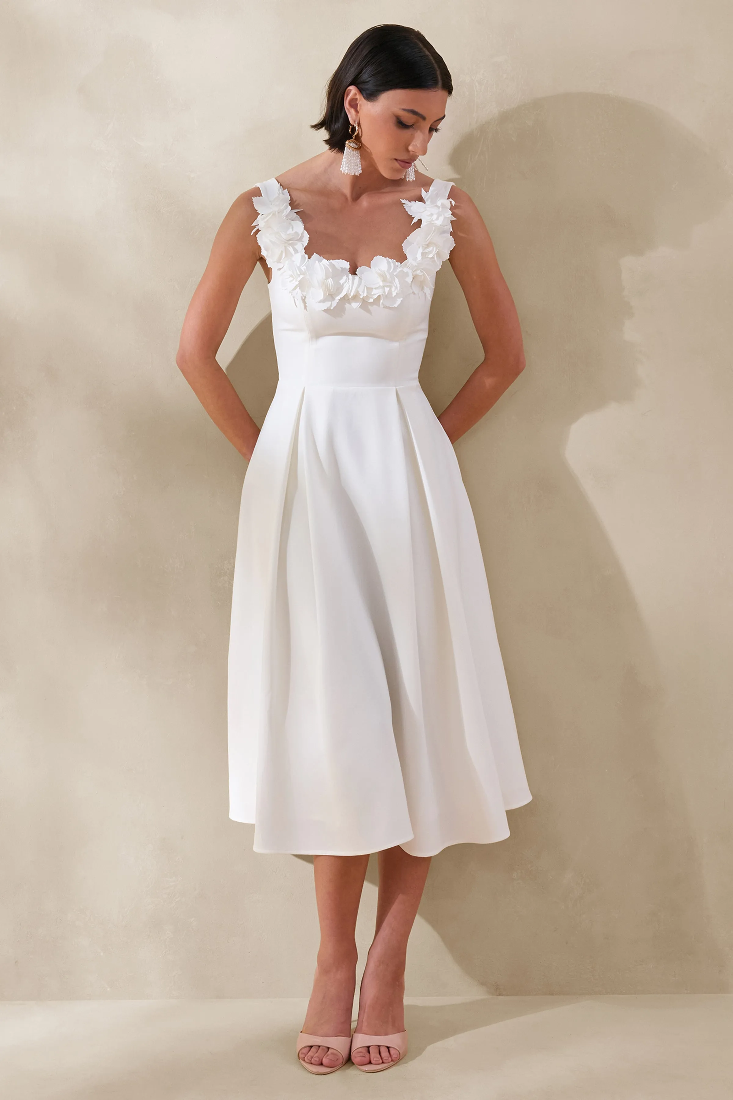 Maelle | White Scoop-Neck Midi Dress With Corsage Detailing sold by Club L London product image thumbnail 4