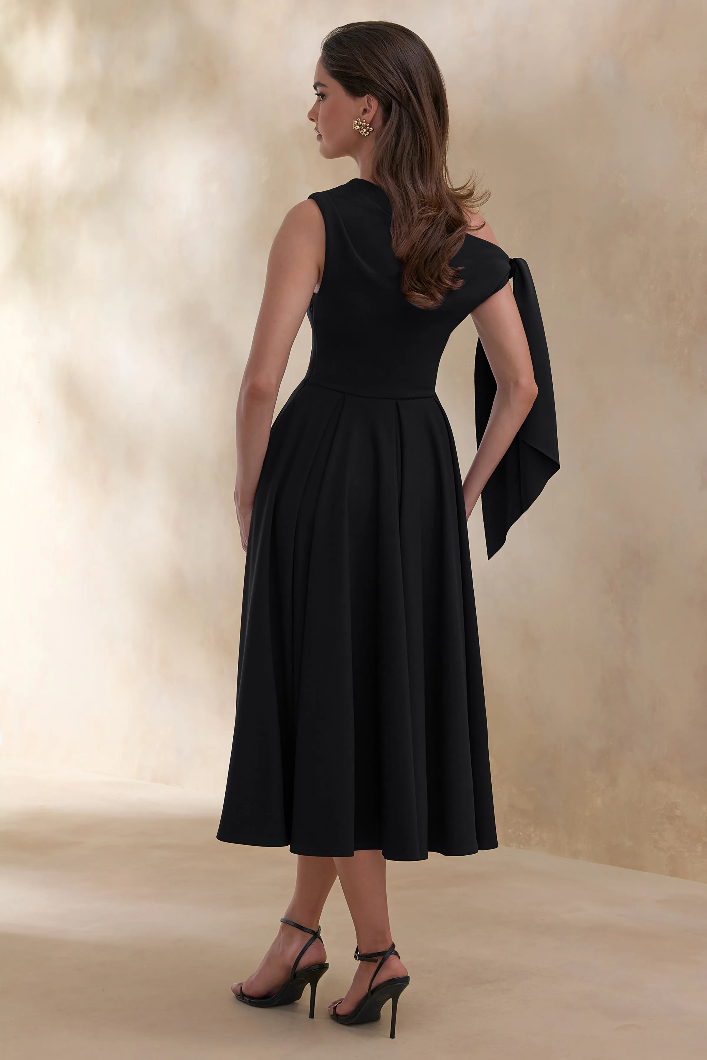 Daring | Black Asymmetric-Neck Midi Dress With Knot-Detail sold by Club L London product image thumbnail 2