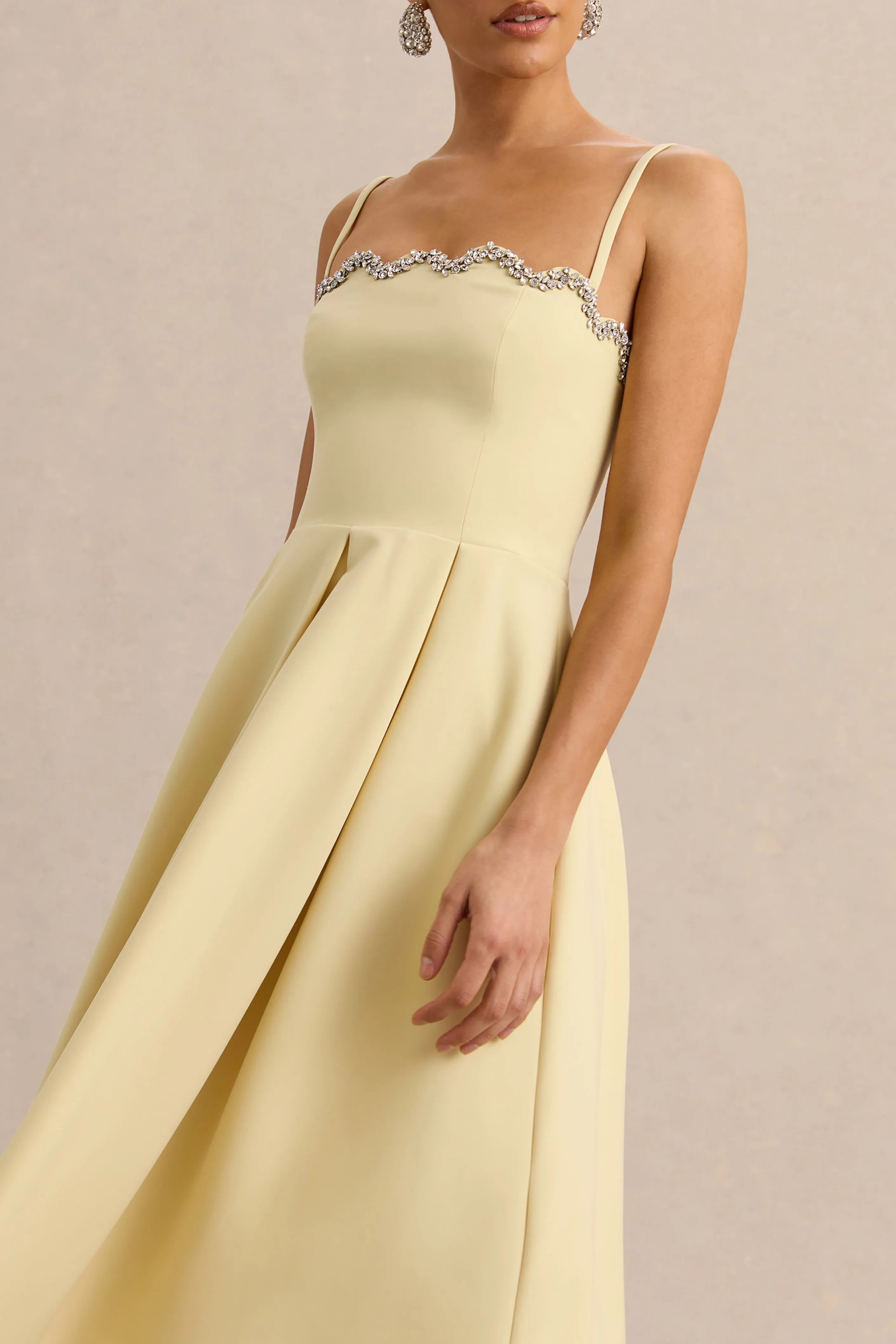 Evoria | Lemon Scalloped Square-Neck Midi Dress sold by Club L London product image thumbnail 3