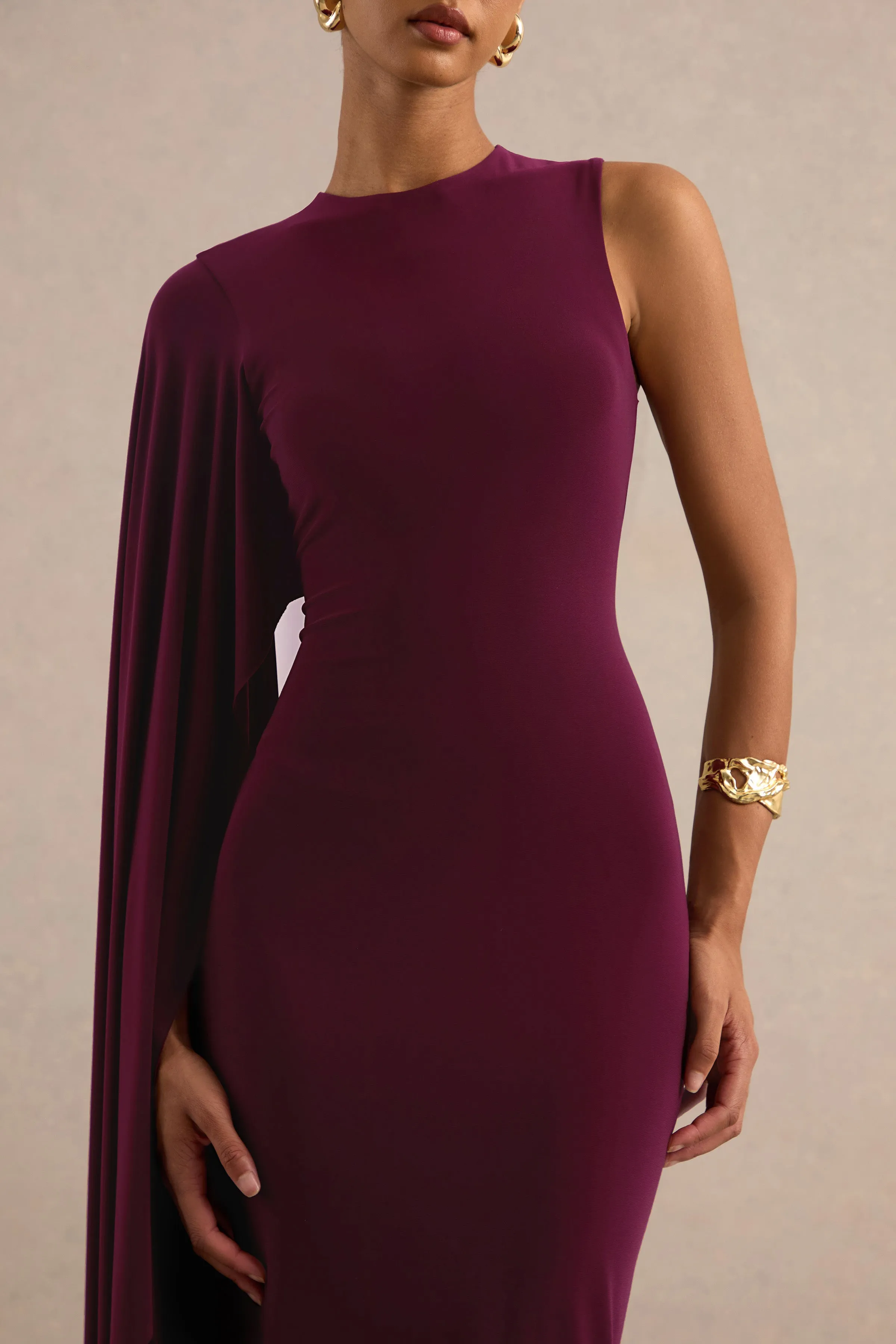 Maravelle | Burgundy Round-Neck Maxi Dress With Cape Sleeve sold by Club L London product image thumbnail 4