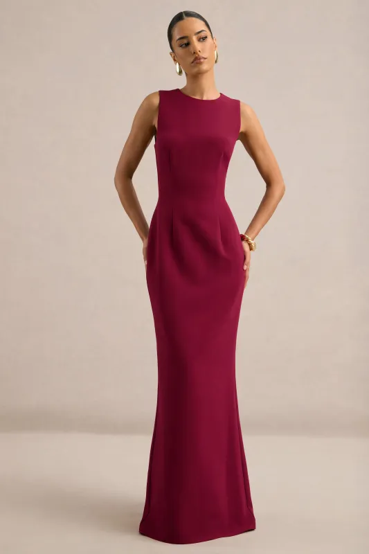 Astrelle | Burgundy Round Neck Maxi Dress With Tailoring And Back Split made by Club L London