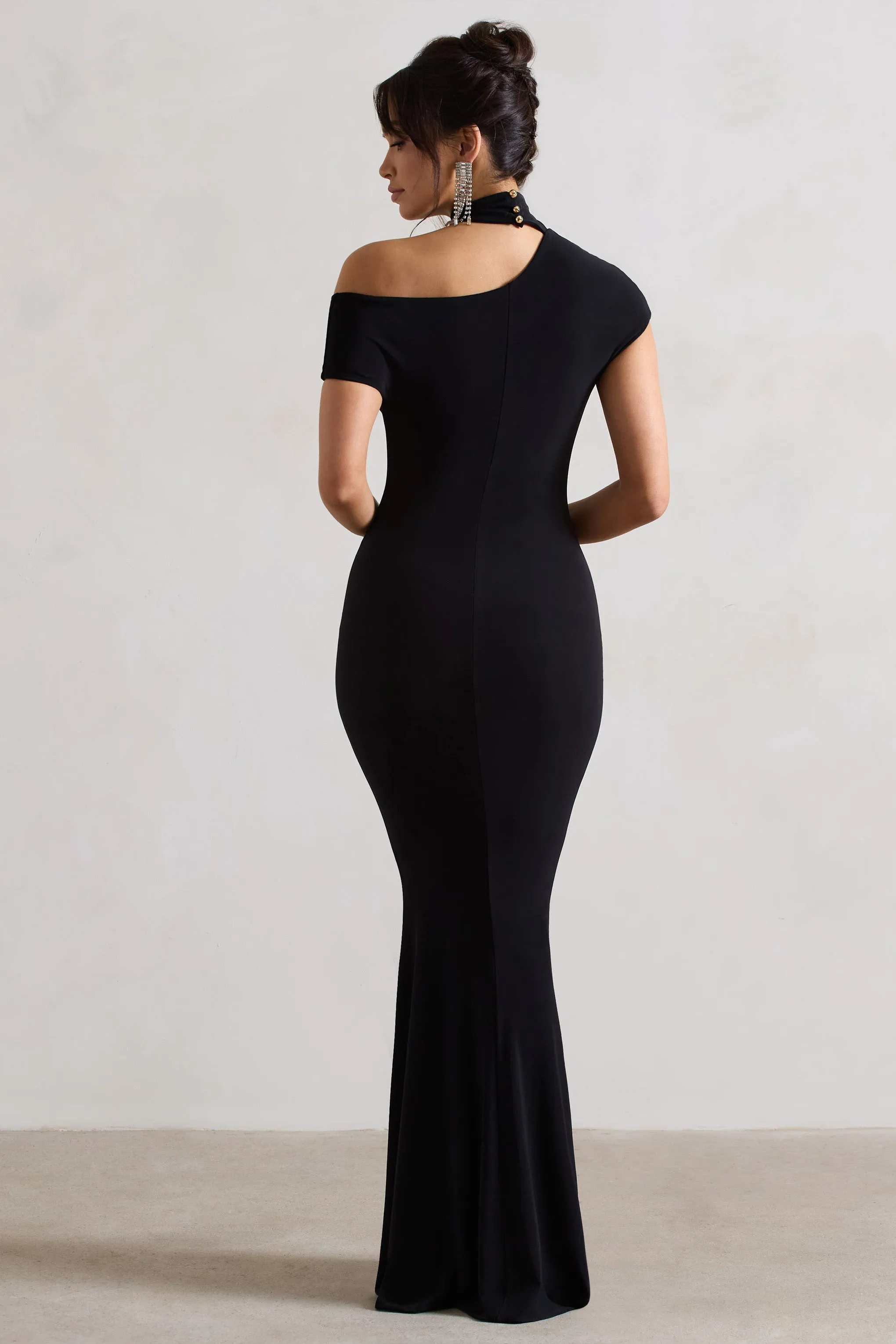 Margaux | Black One-Shoulder Maxi Dress With Halter-Collar sold by Club L London product image thumbnail 2