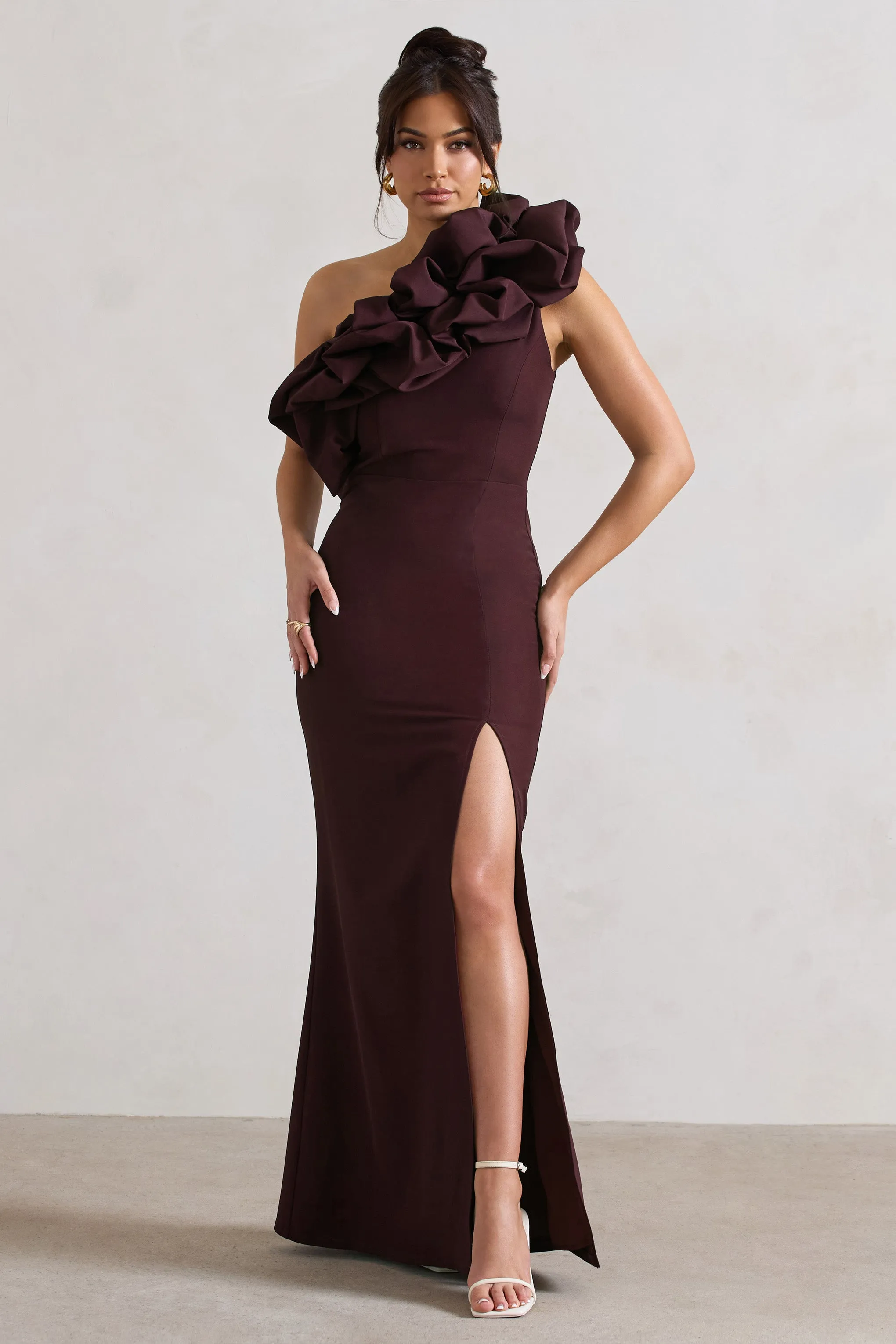 Vienne | Dark Plum One Shoulder Ruffle Split Maxi Dress sold by Club L London product image thumbnail 4