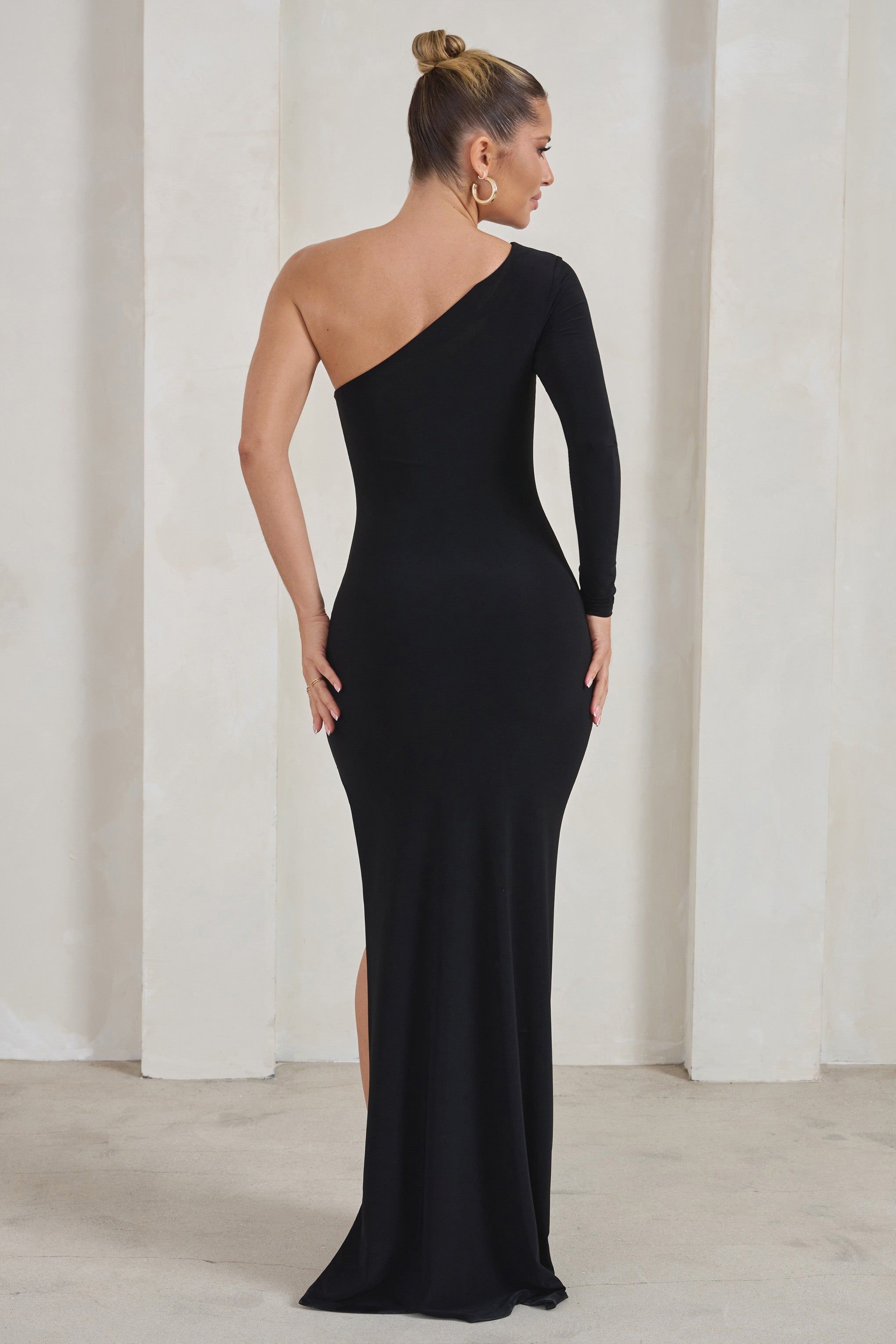 Melanie | Black One Shoulder Split Maxi Dress sold by Club L London product image thumbnail 2