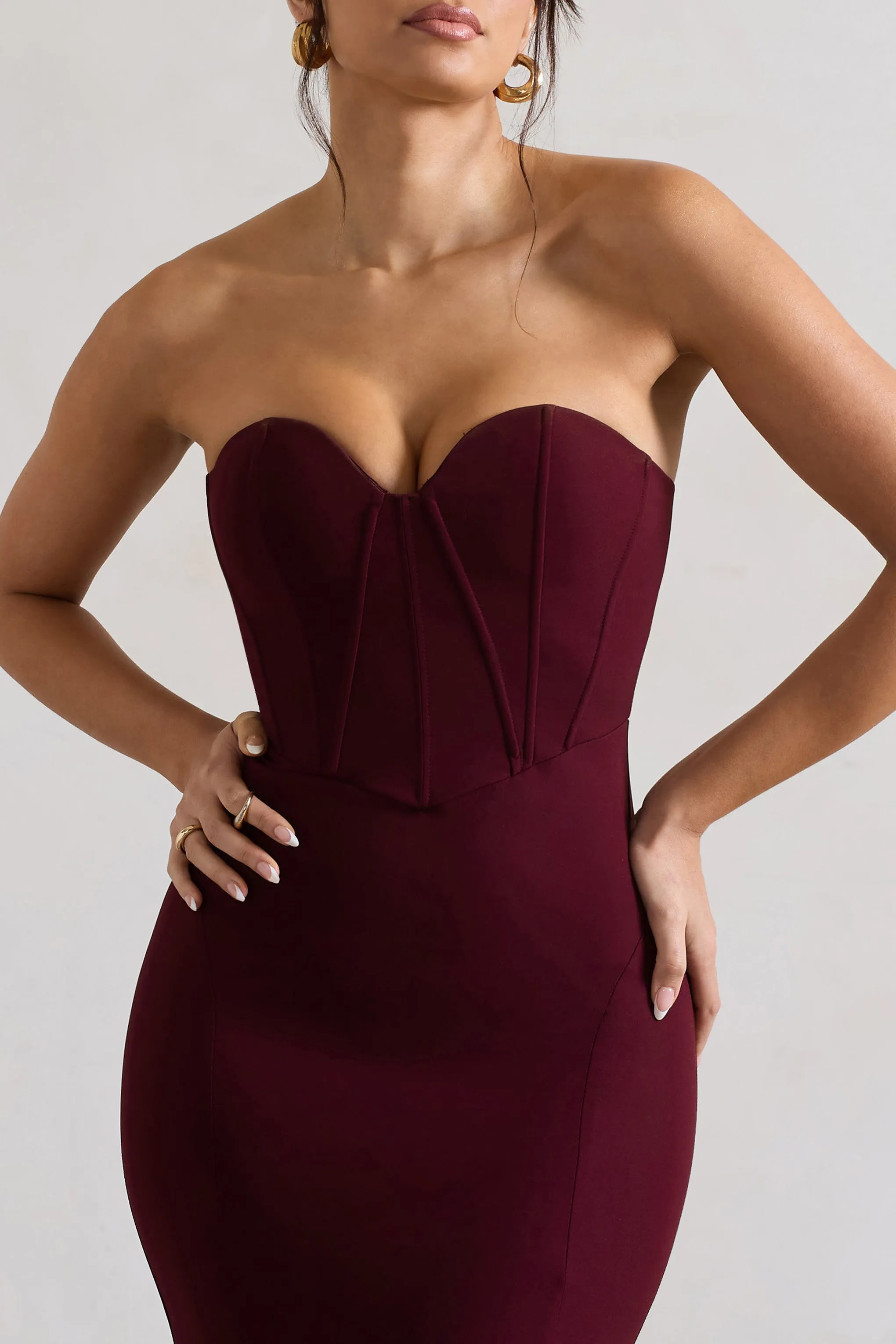 Idyllic | Burgundy Strapless Corset Style Fishtail Maxi Dress sold by Club L London product image thumbnail 3