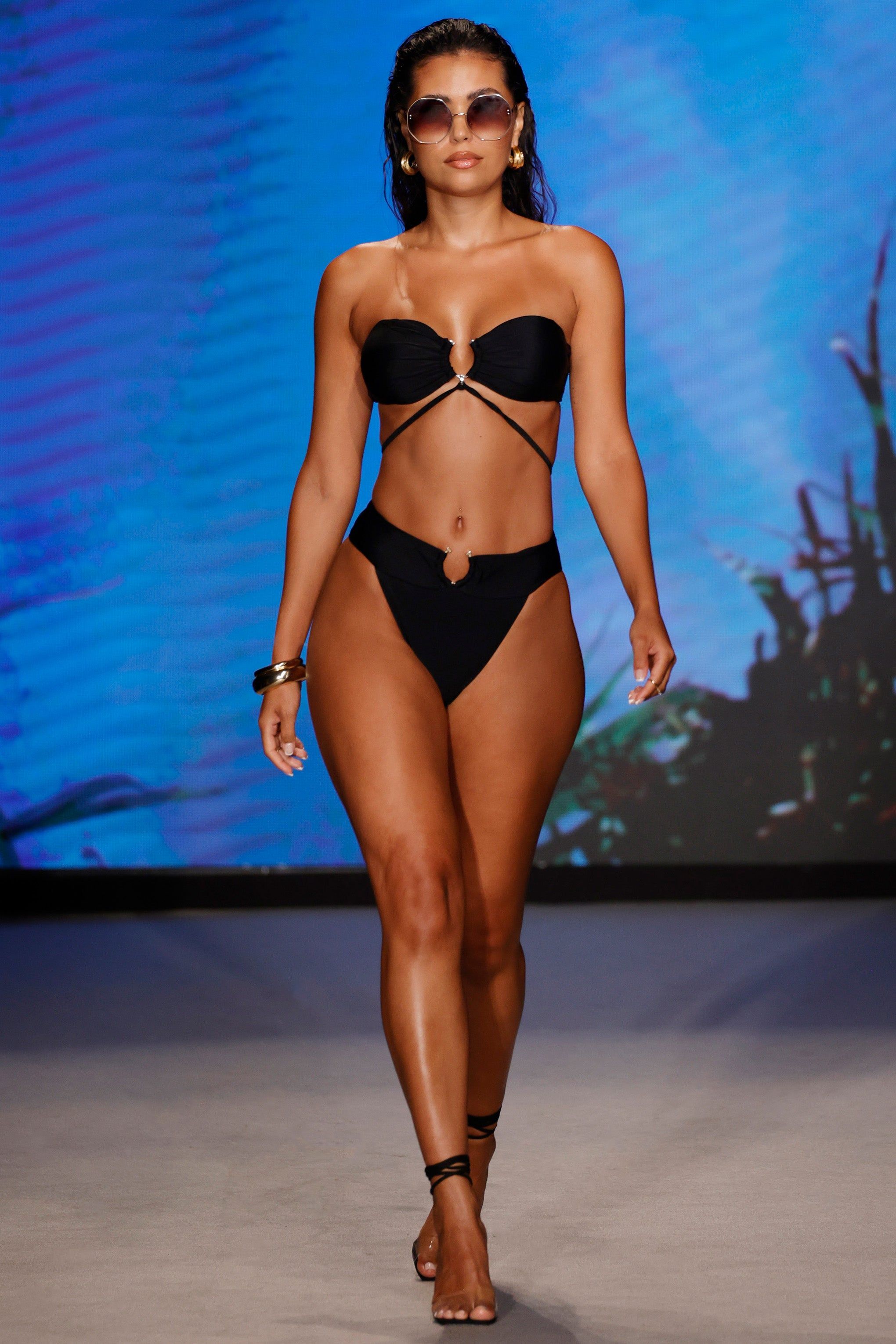 Rises | Black High Waisted Bikini Bottoms sold by Club L London product image thumbnail 8