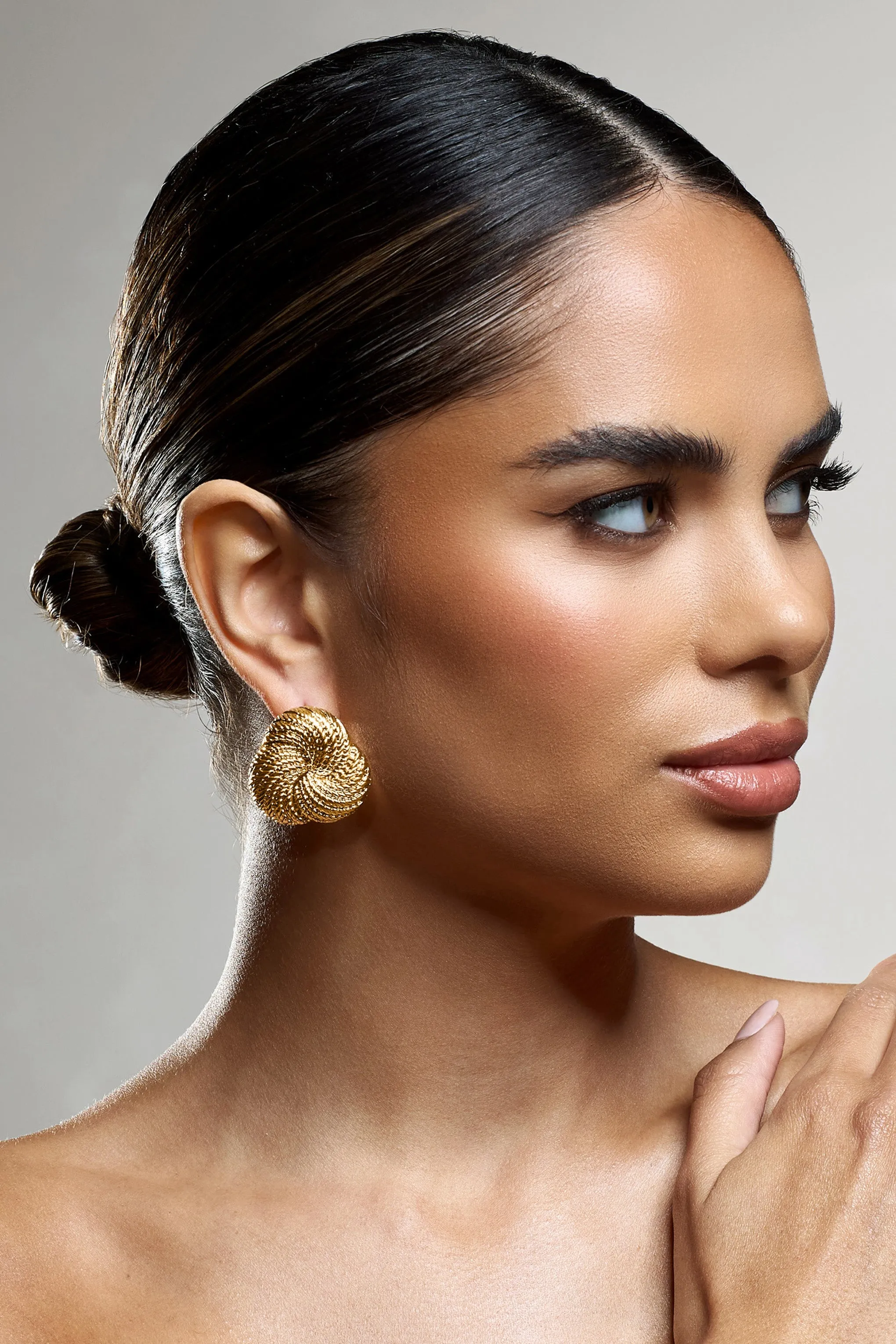 Criss Cross | Gold Chunky Knot Earrings sold by Club L London product image thumbnail 3