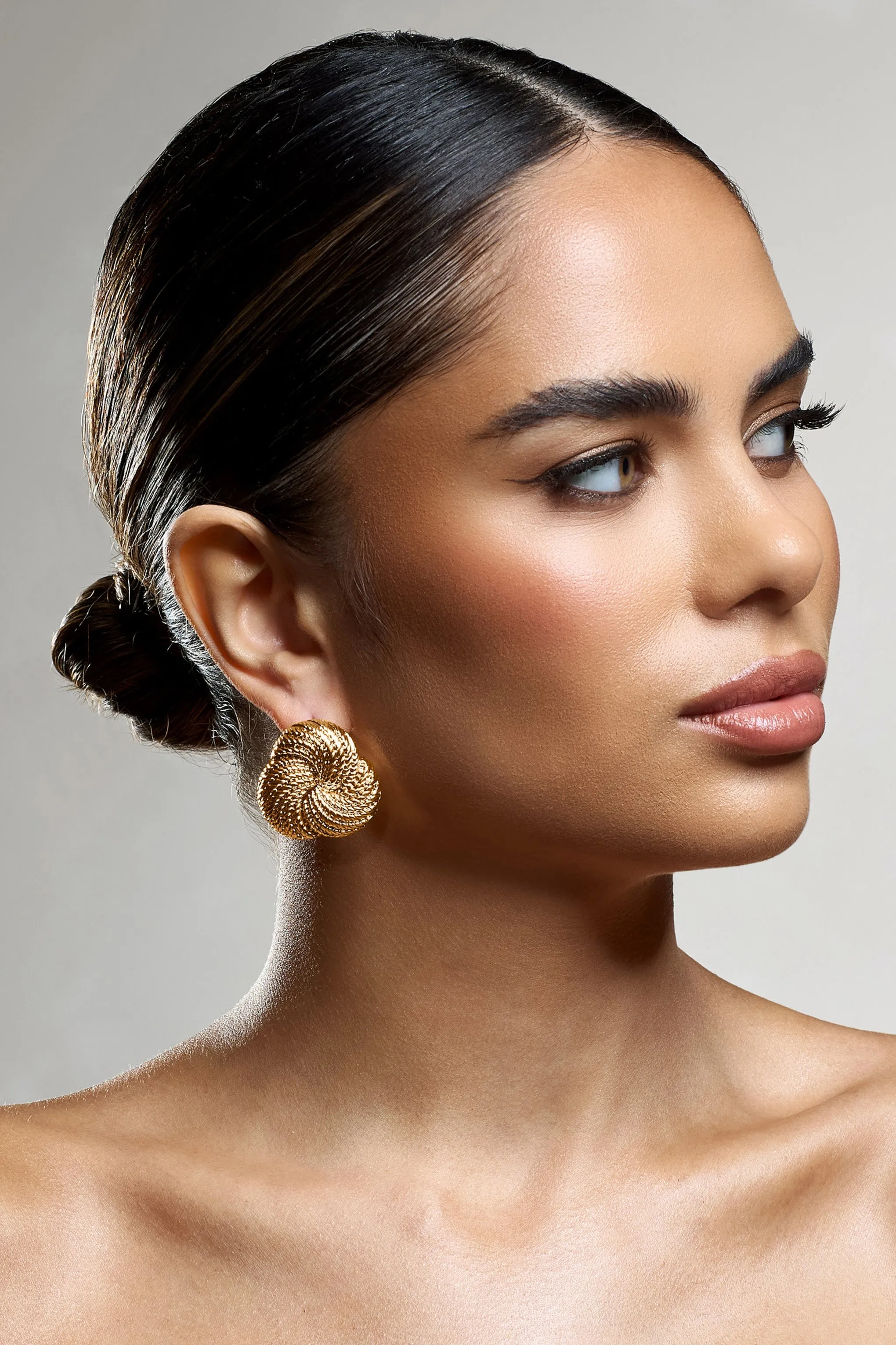 Criss Cross | Gold Chunky Knot Earrings sold by Club L London product image thumbnail 2