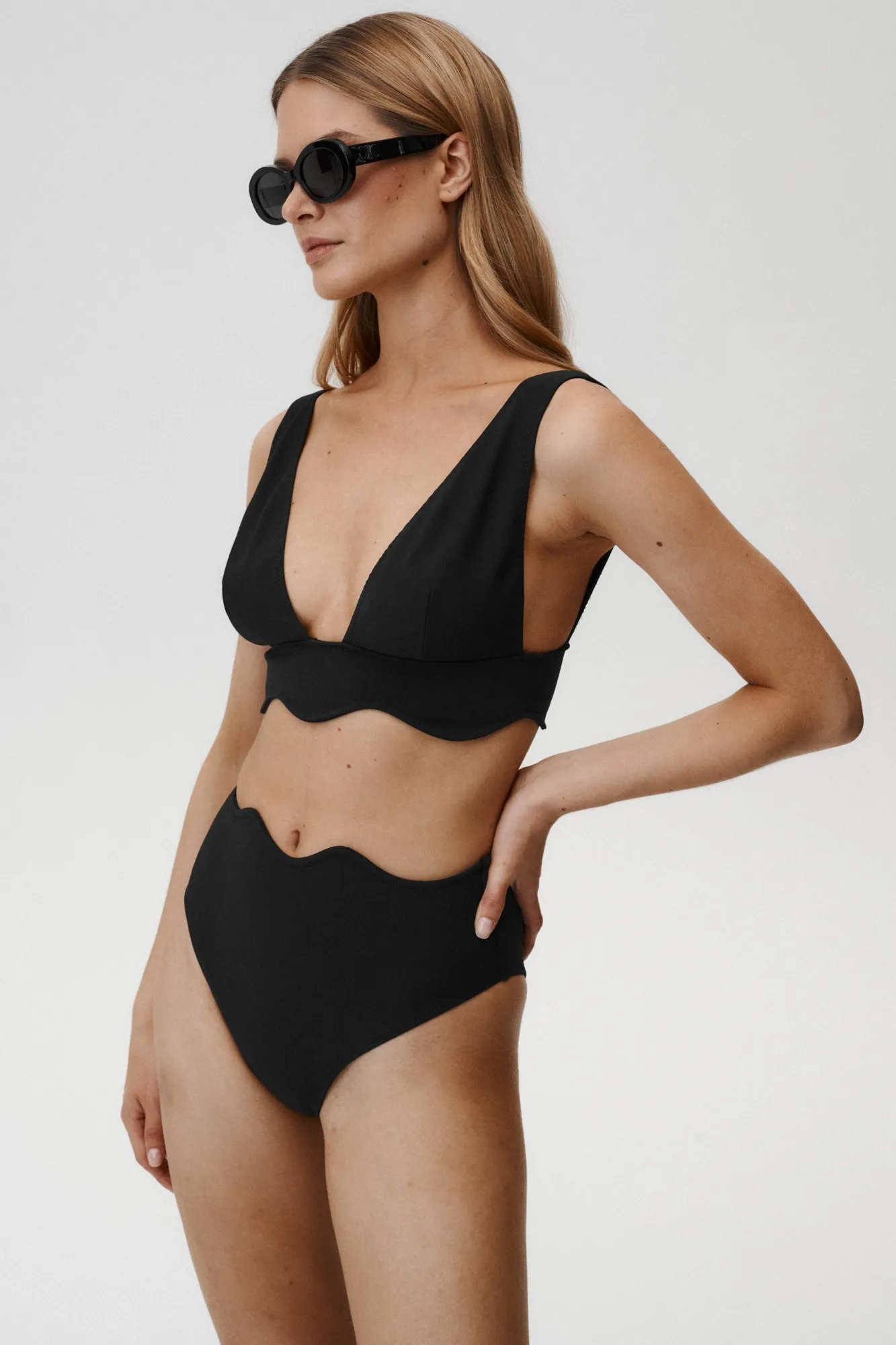 Bardot Bikini Top Black sold by Undress Code product image thumbnail 5