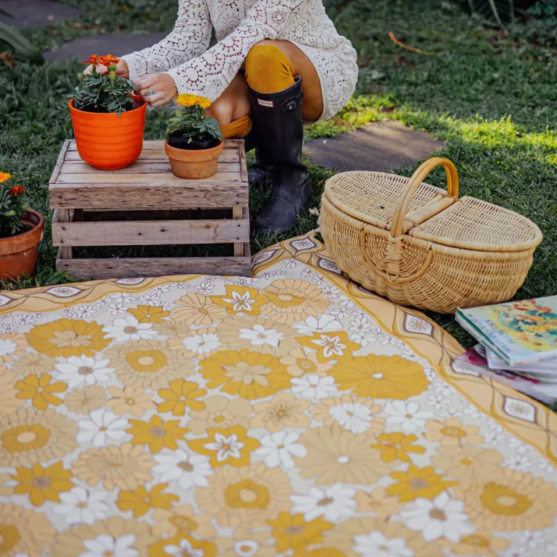 Wandering Throw sold by Spell