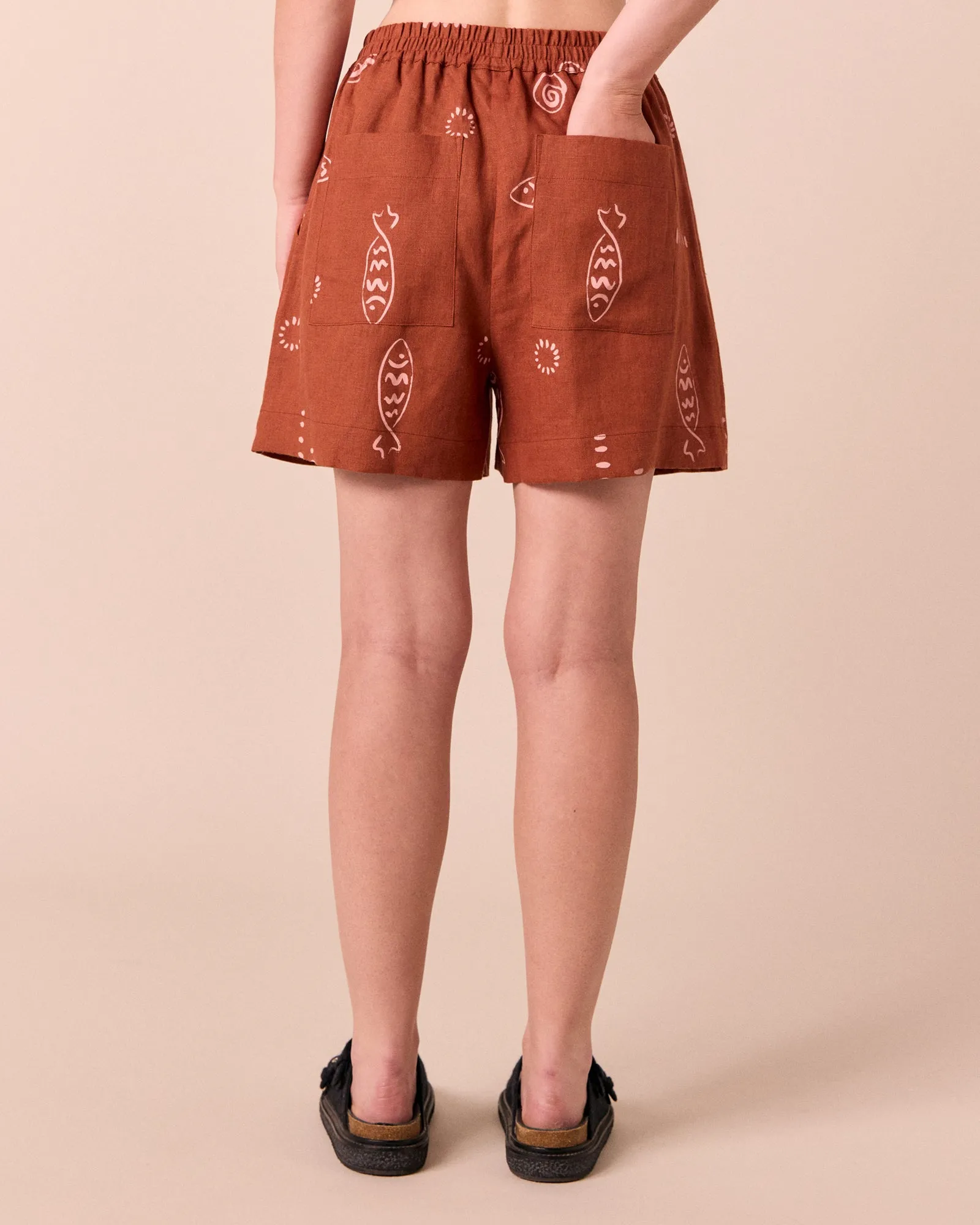 Arielle Beachcomber Print Linen Shorts sold by Beyond Nine product image thumbnail 4