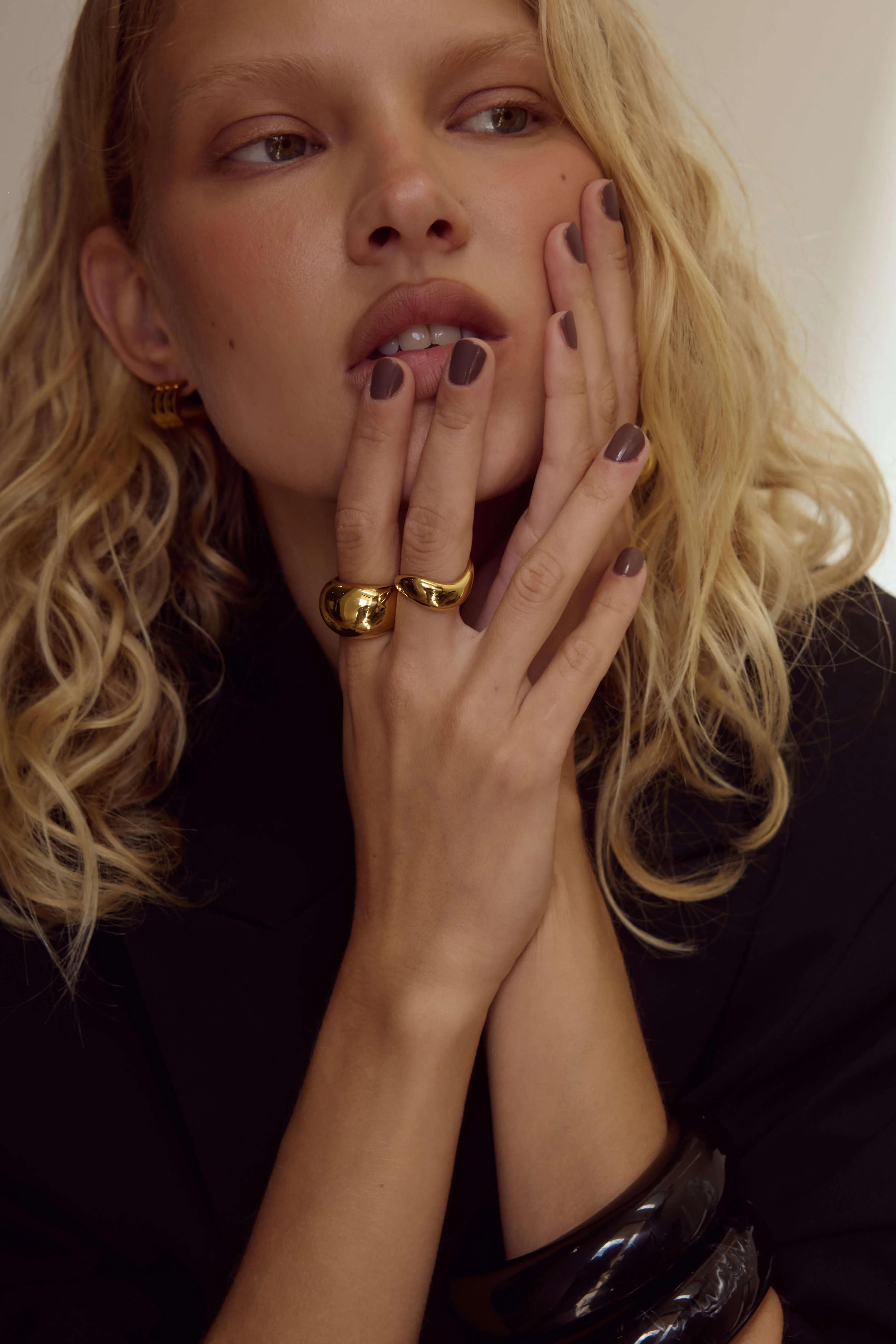 Maeve Ring | 18k Gold sold by Cendre product image thumbnail 3
