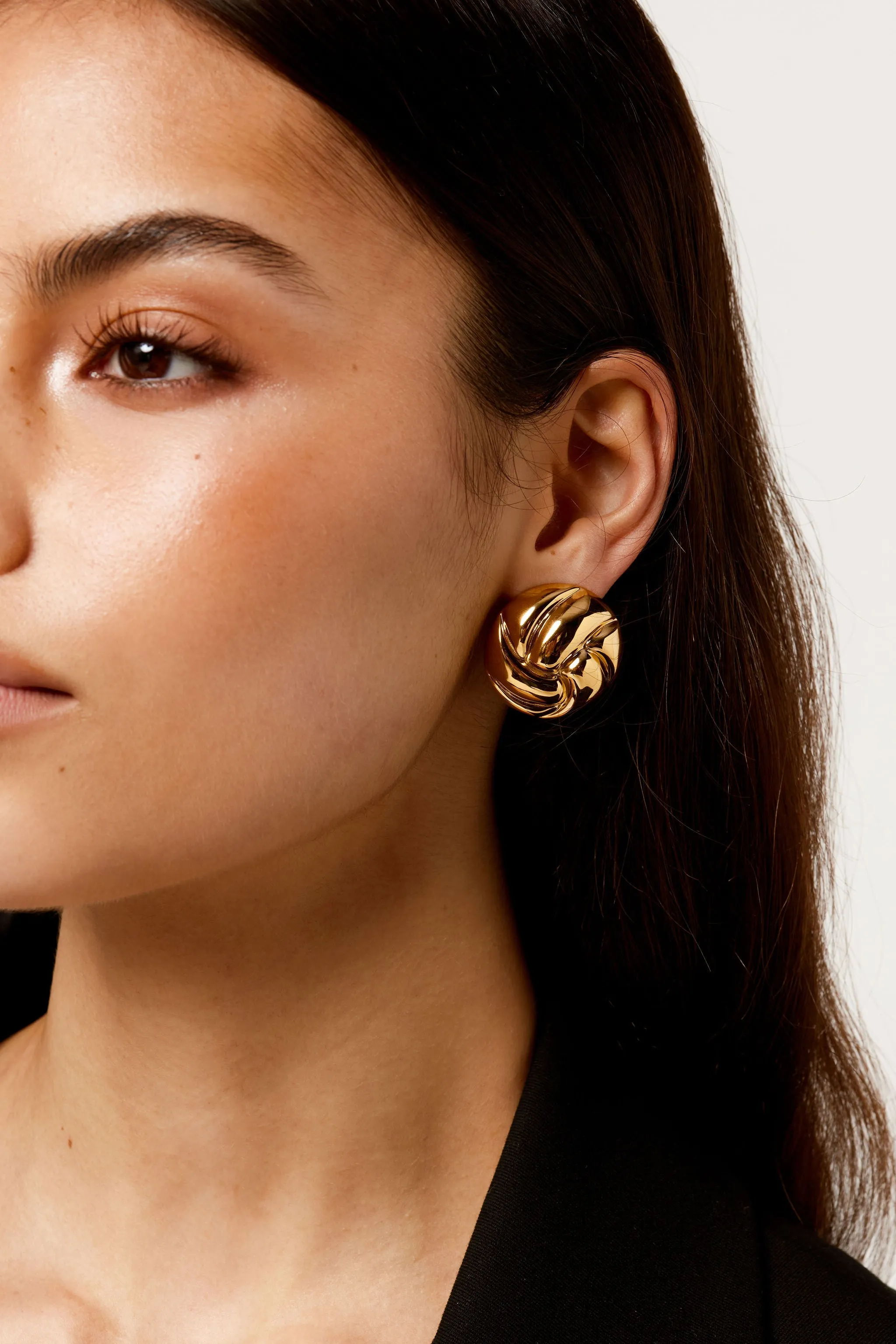 Valerie Earrings | 14K Gold sold by Cendre product image thumbnail 2