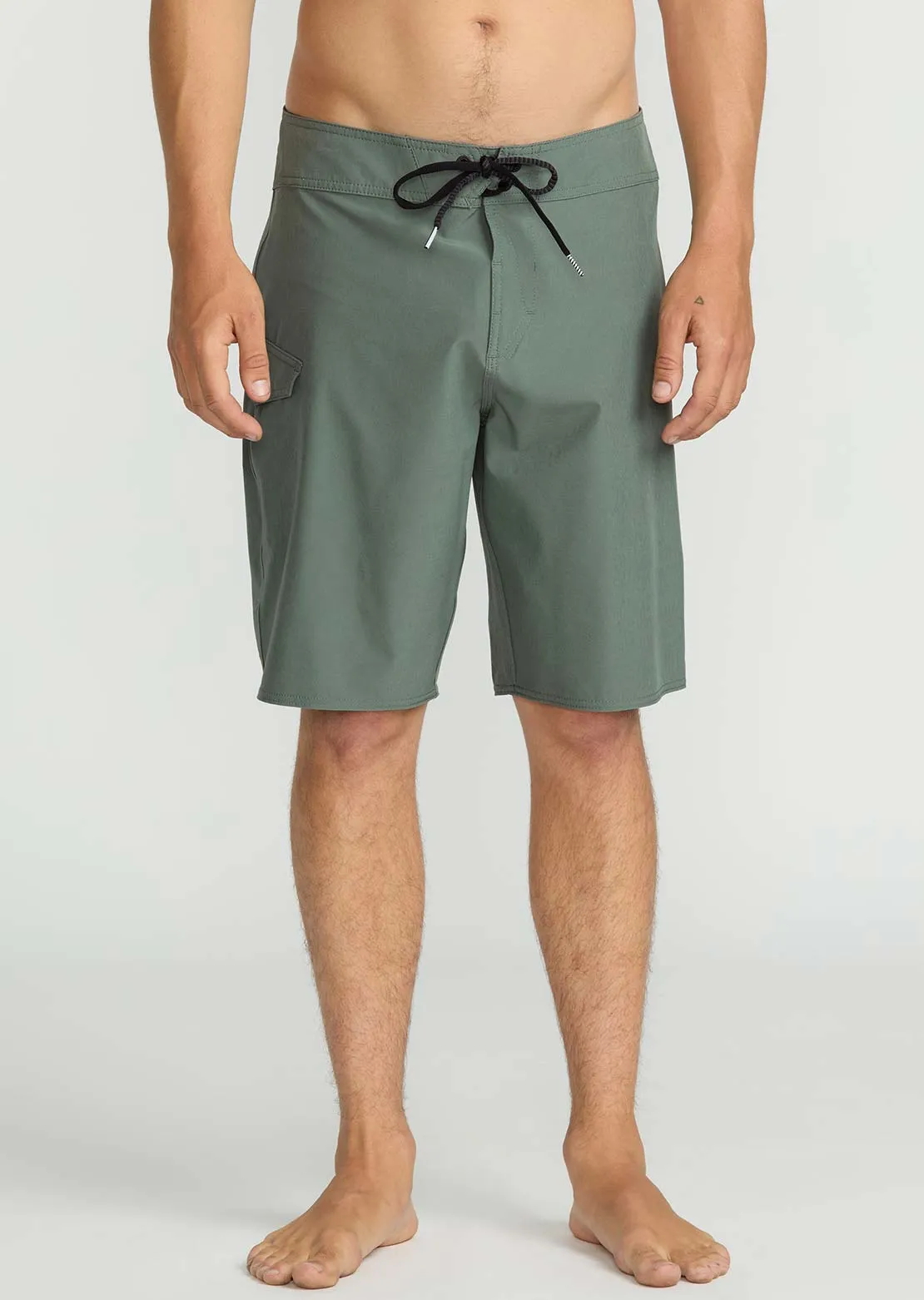 Volcom Men's Lido Solid Mod 20 Boardshorts sold by Prfo