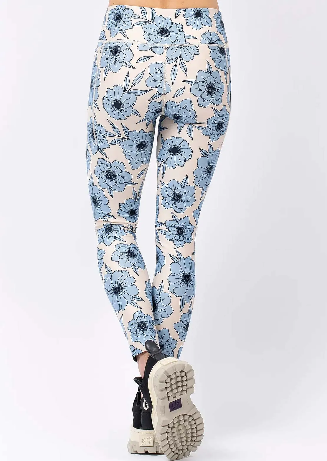 Eivy Women's Pocket Base Layer Tights sold by Prfo product image thumbnail 3