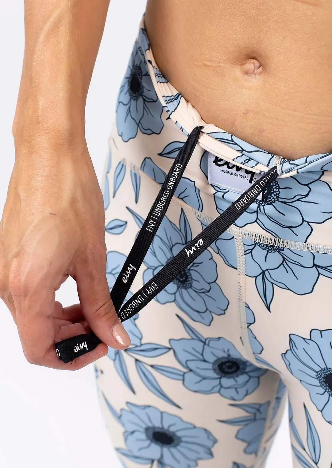 Eivy Women's Pocket Base Layer Tights sold by Prfo product image thumbnail 4