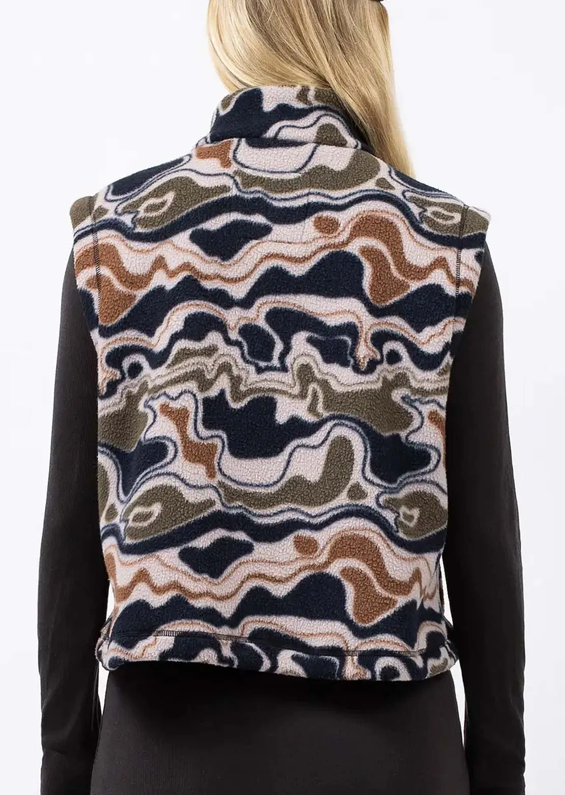 Eivy Women's Boxy Sherpa Vest sold by Prfo product image thumbnail 3