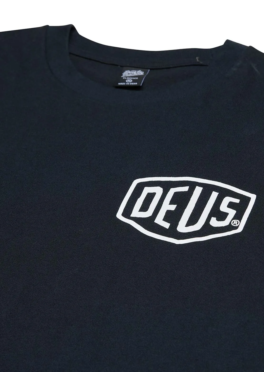 Deus Men's Frontage T-shirt sold by Prfo product image thumbnail 5